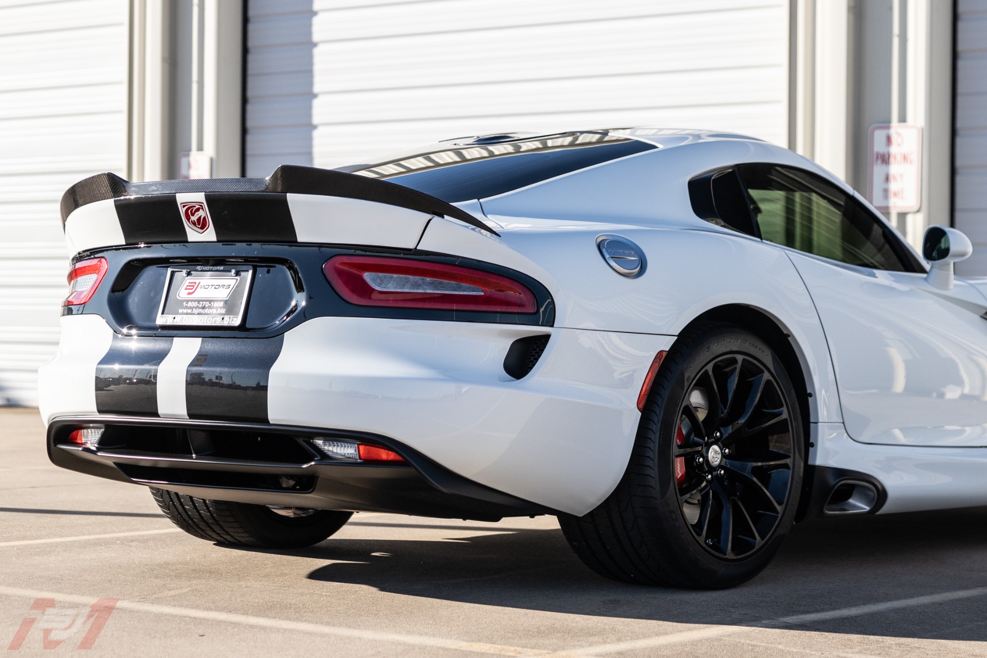 Used-2014-Dodge-Viper-GTS