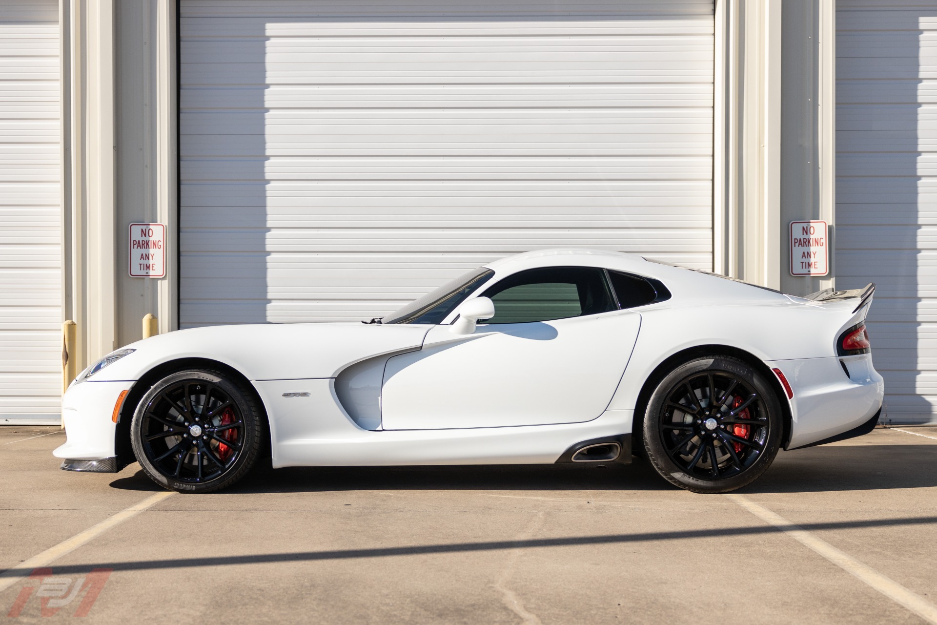 Used-2014-Dodge-Viper-GTS