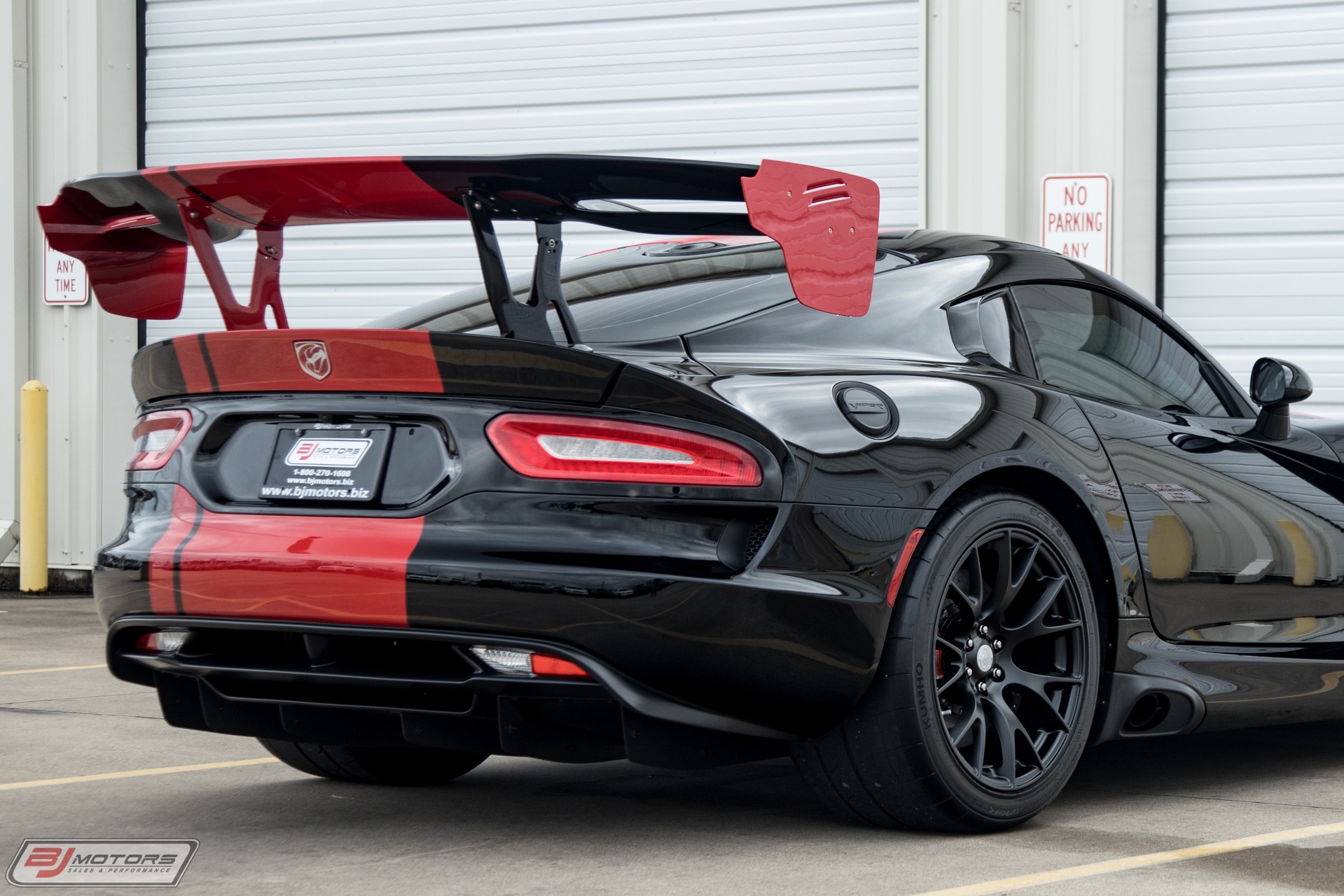 Used-2017-Dodge-Viper-128-Edition