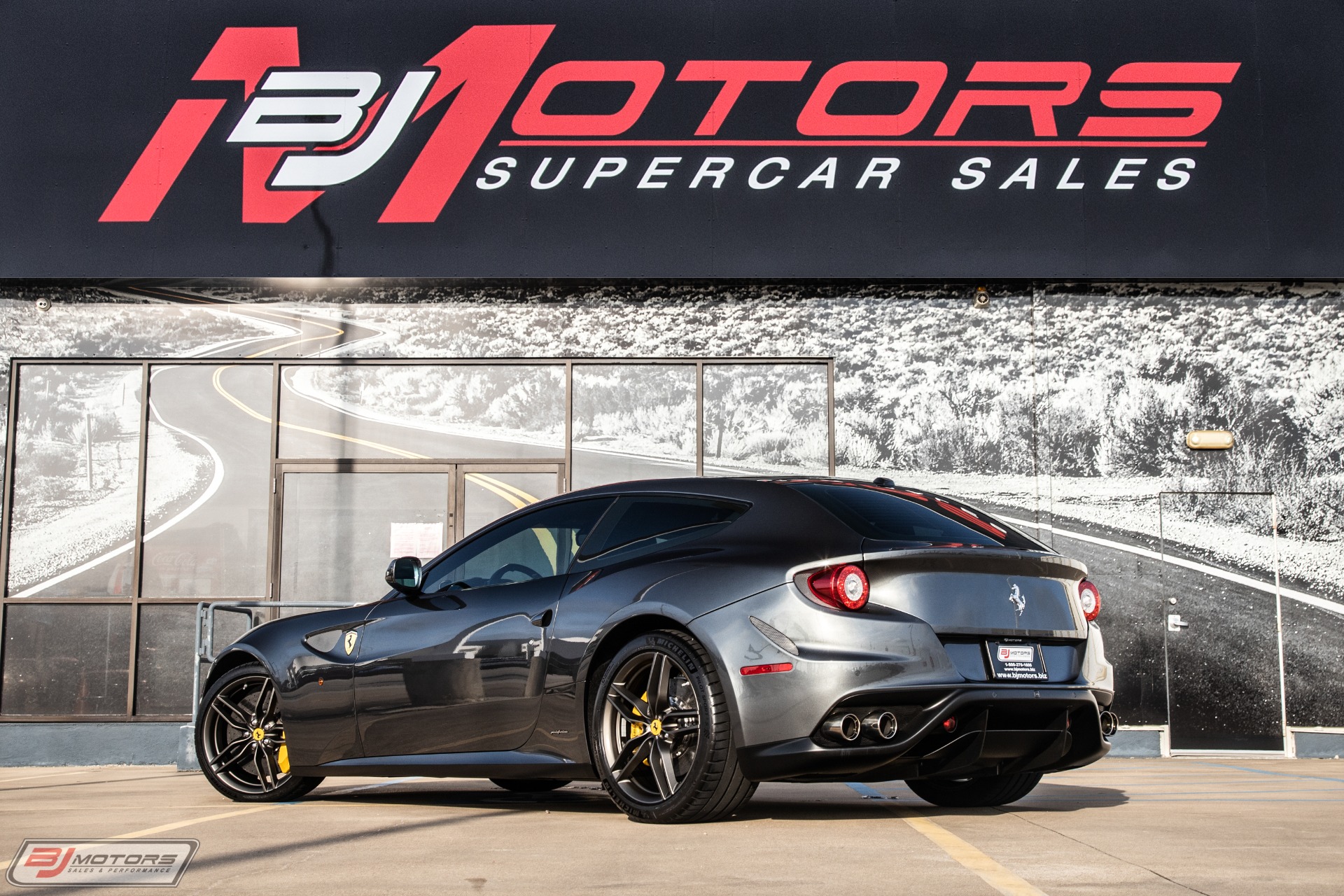 Used-2012-Ferrari-FF