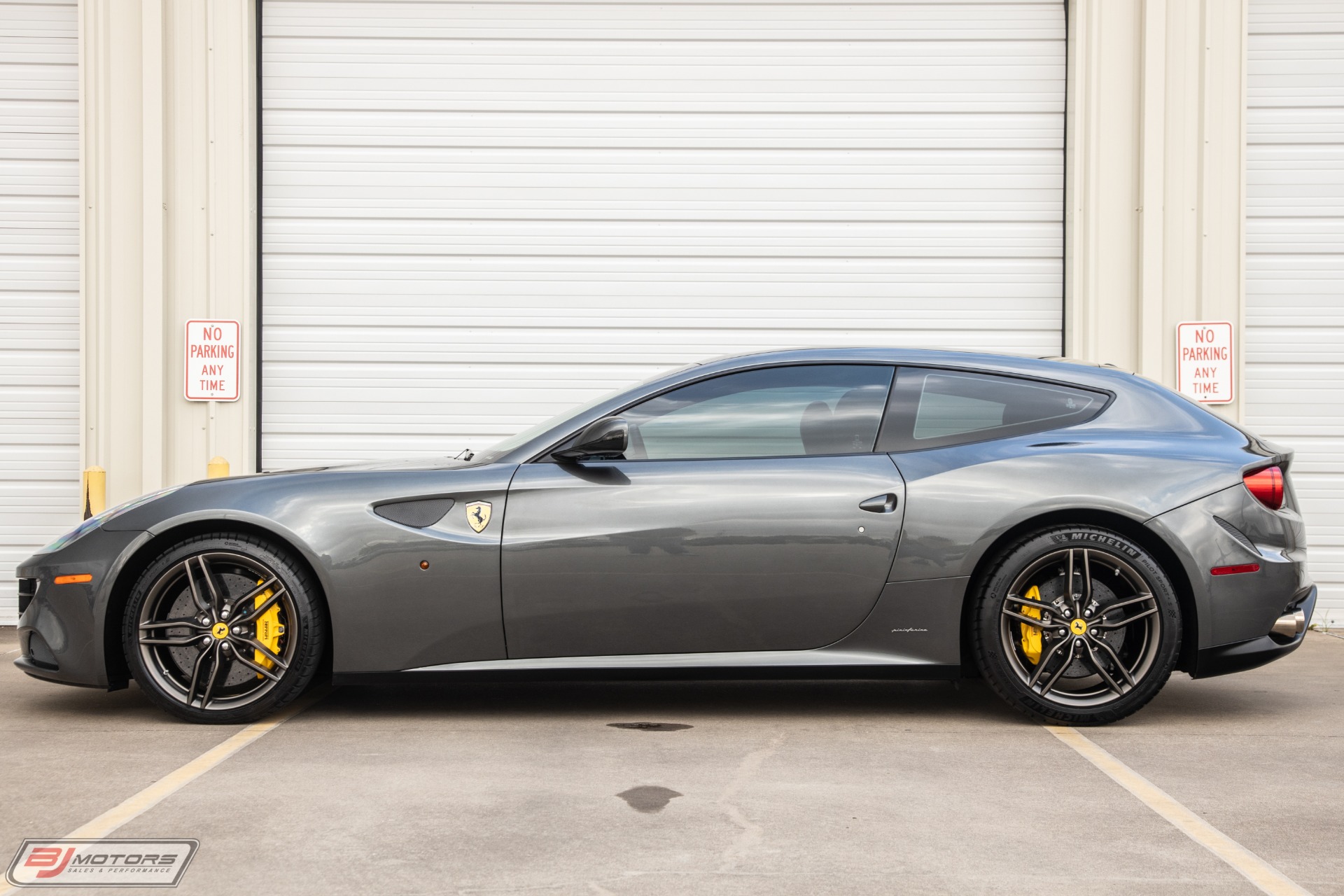 Used-2012-Ferrari-FF