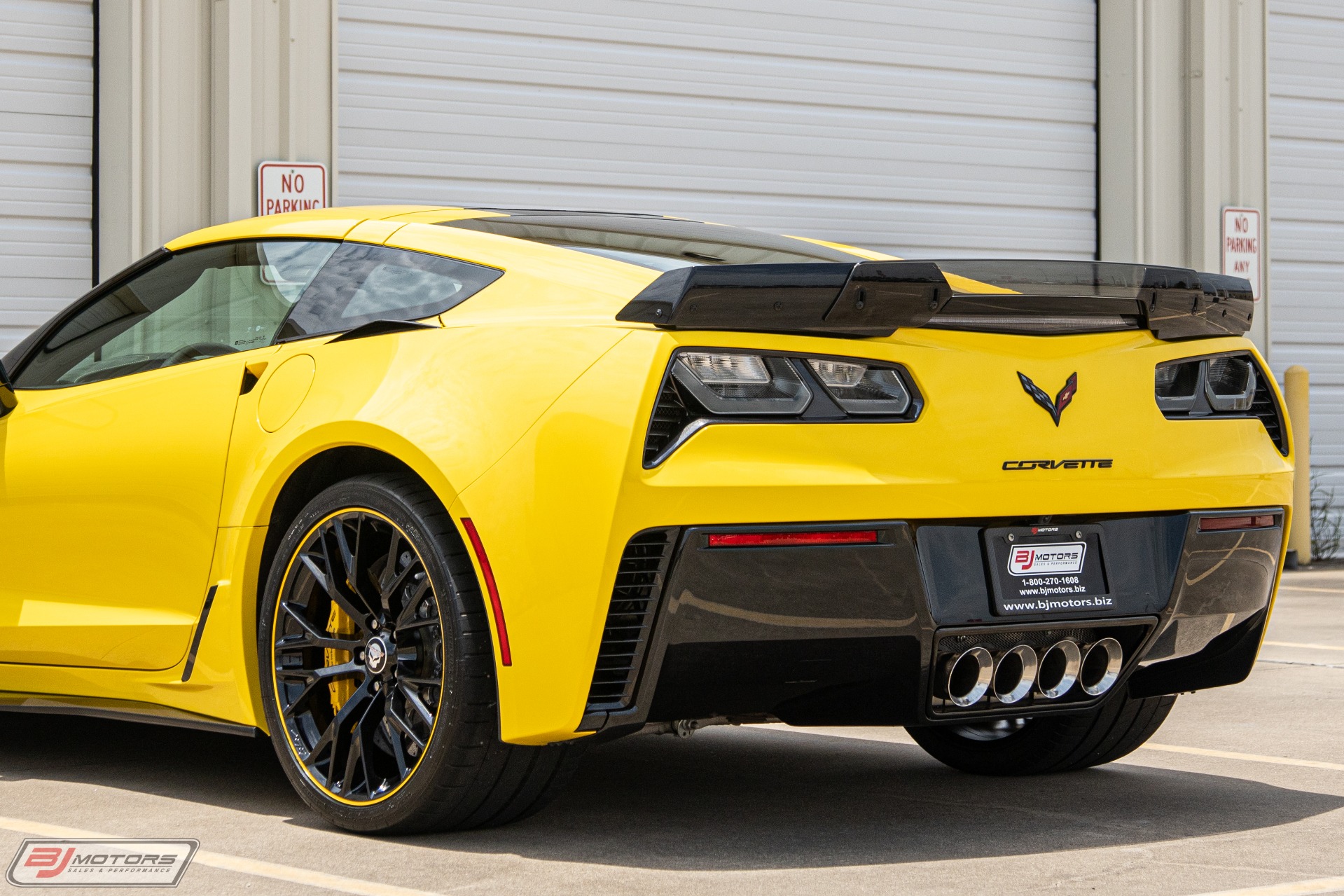 Used-2016-Chevrolet-Corvette-Z06-C7R-Edition