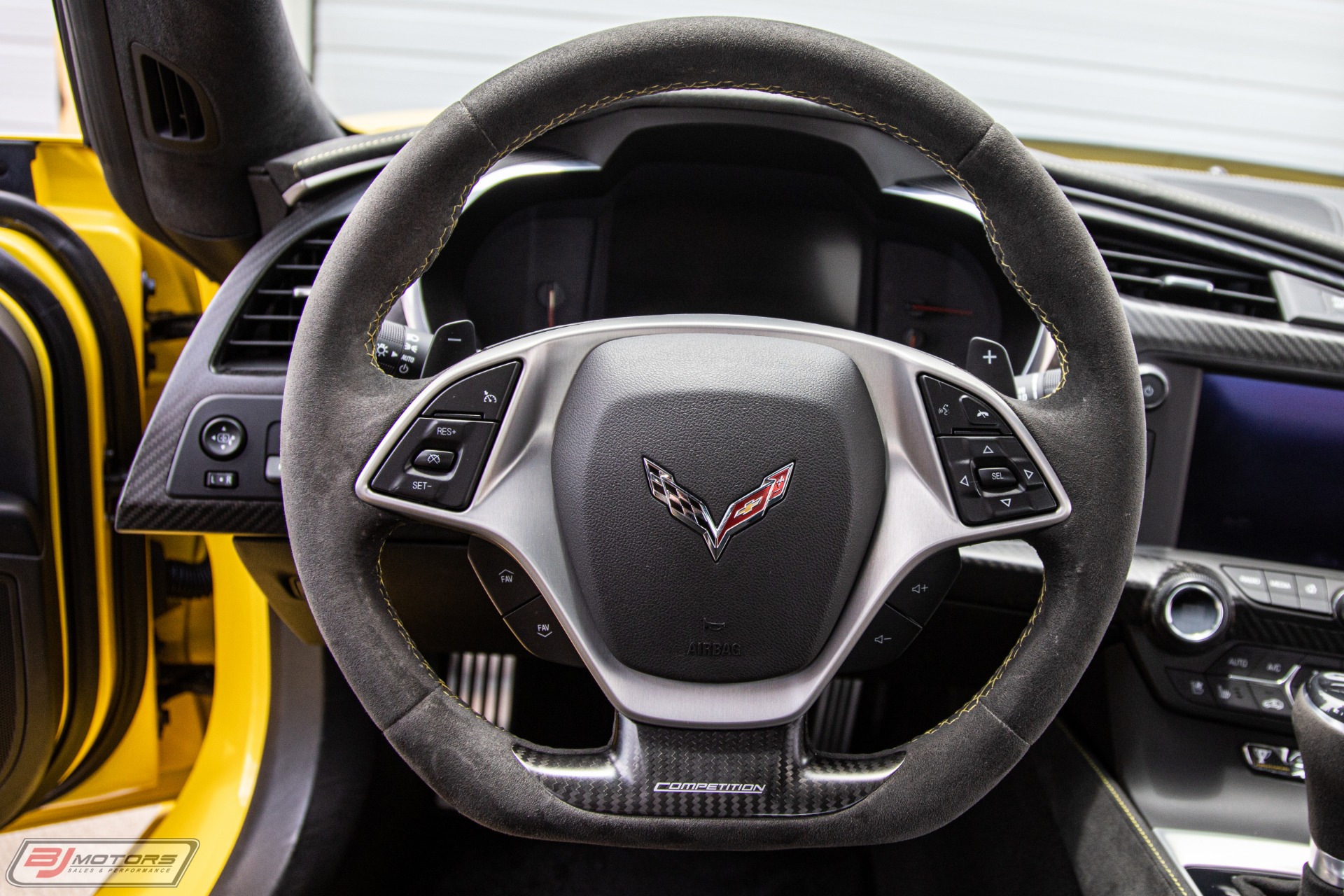 Used-2016-Chevrolet-Corvette-Z06-C7R-Edition