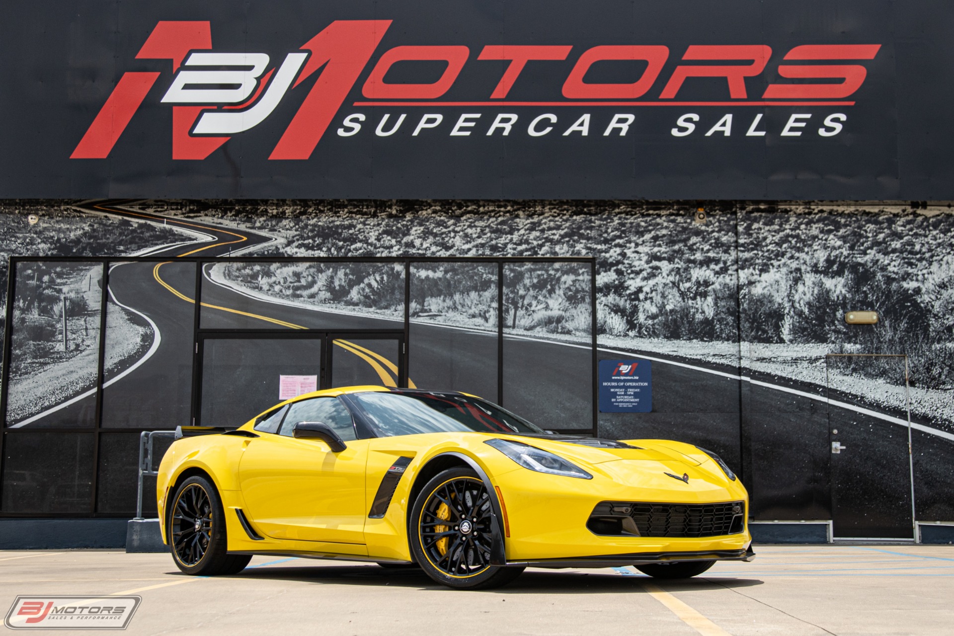 Used-2016-Chevrolet-Corvette-Z06-C7R-Edition