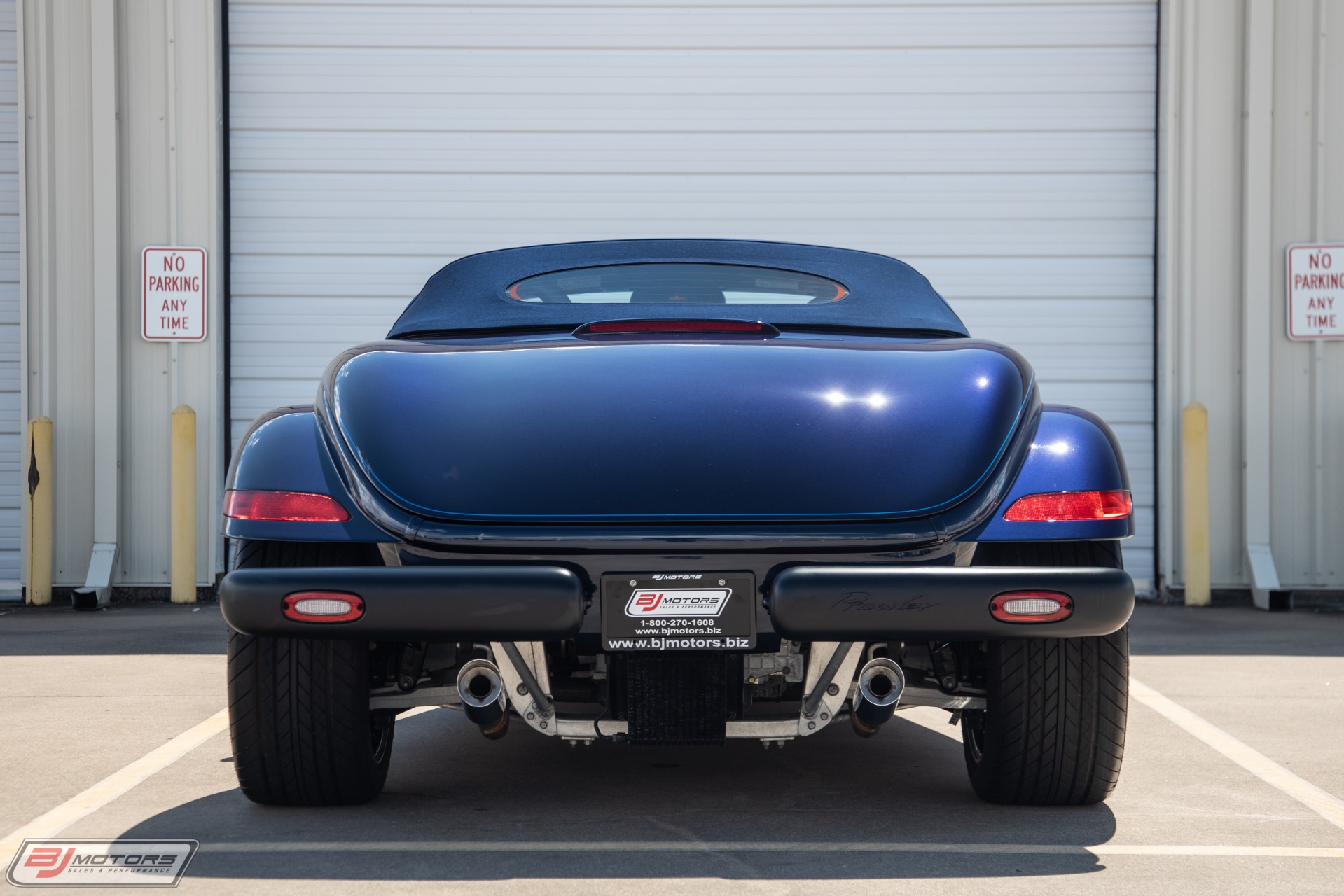 Used-2001-Chrysler-Prowler-Mulholland-Edition