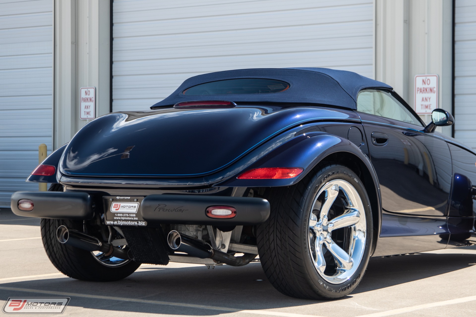 Used-2001-Chrysler-Prowler-Mulholland-Edition