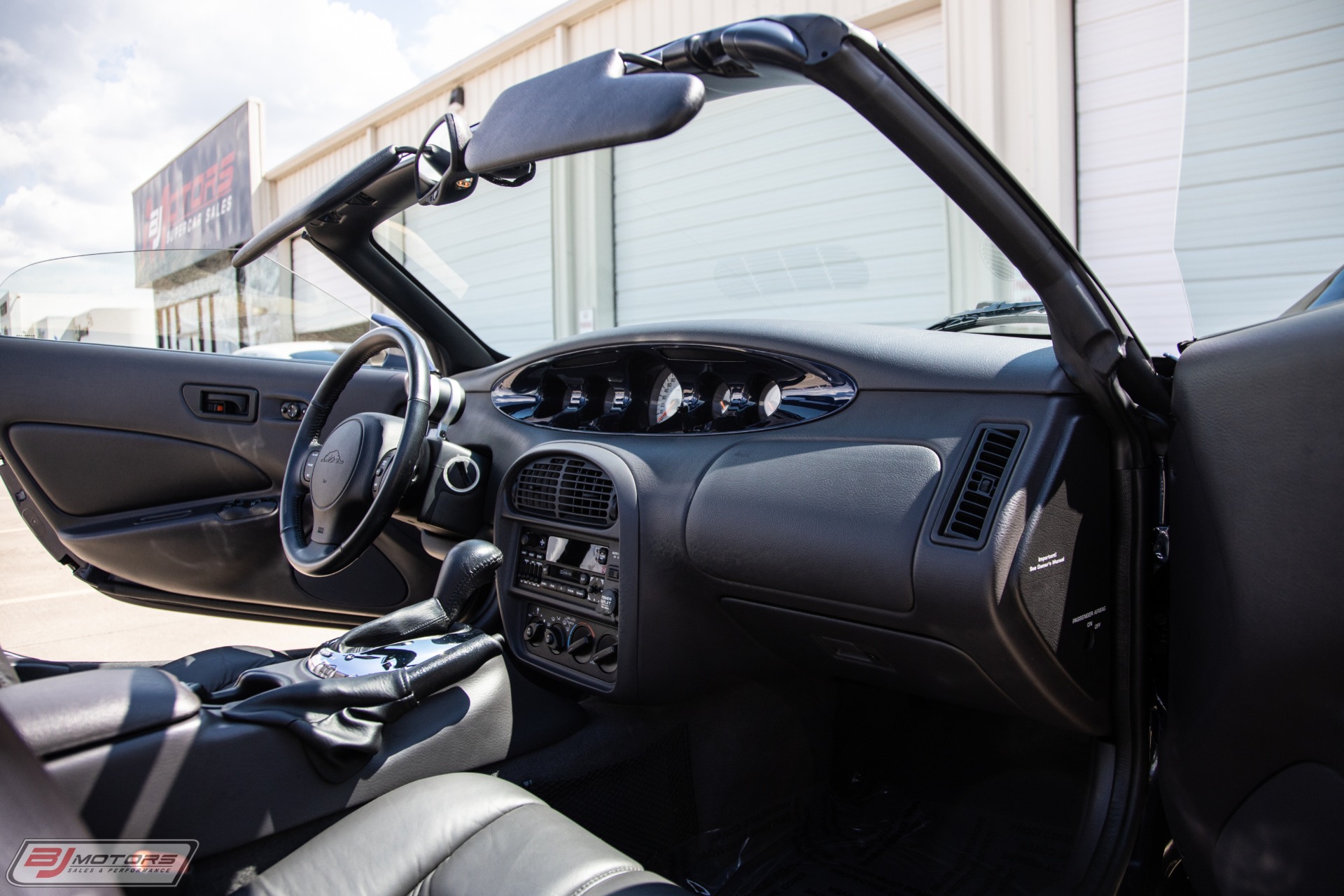 Used-2001-Chrysler-Prowler-Mulholland-Edition