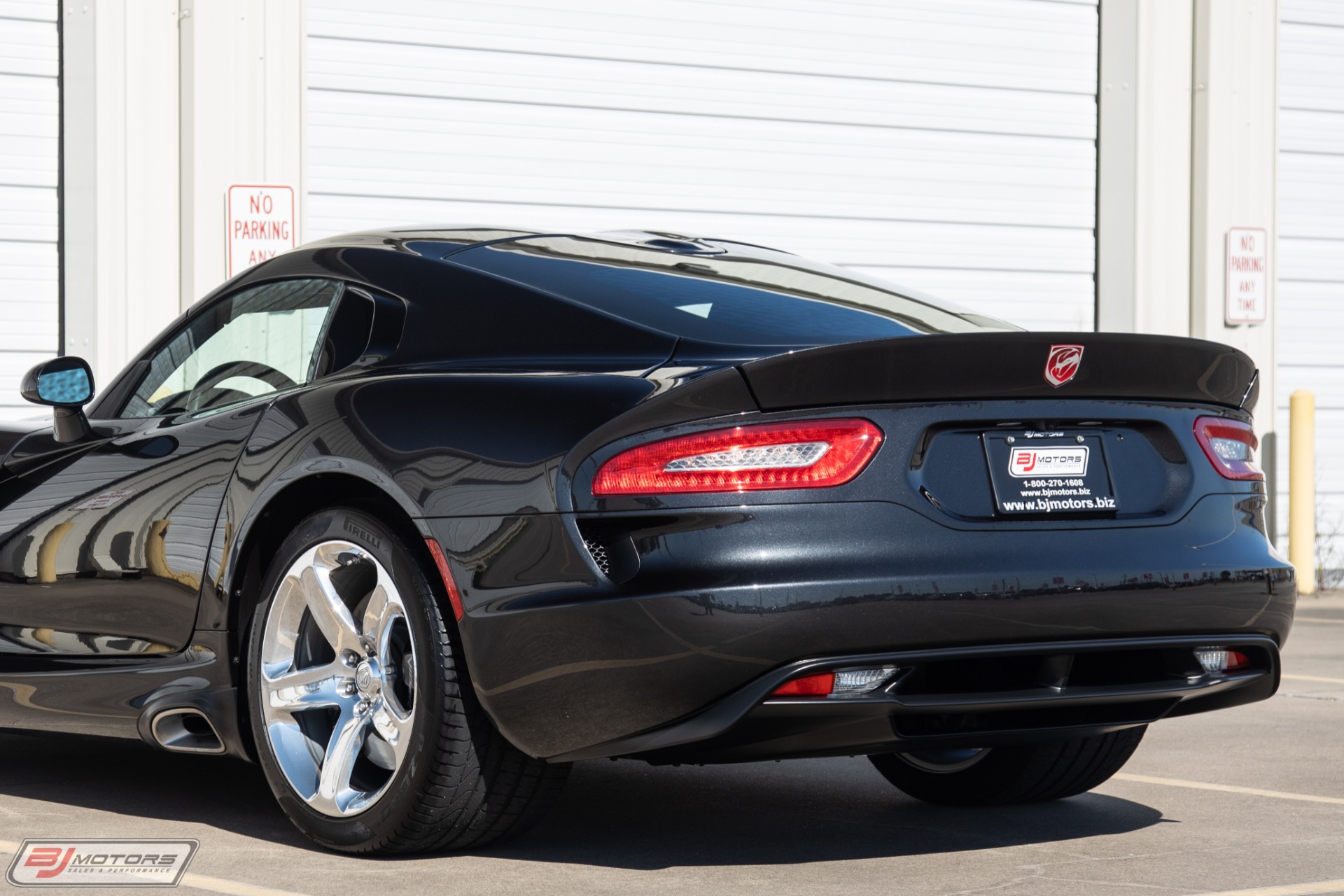 Used-2013-Dodge-Viper-SRT