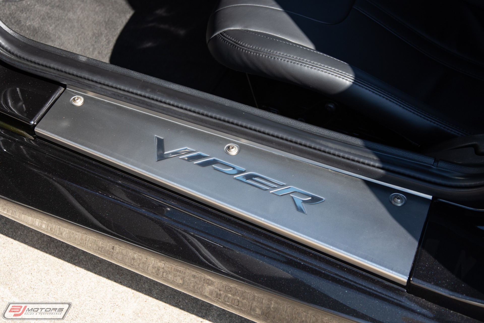 Used-2013-Dodge-Viper-SRT
