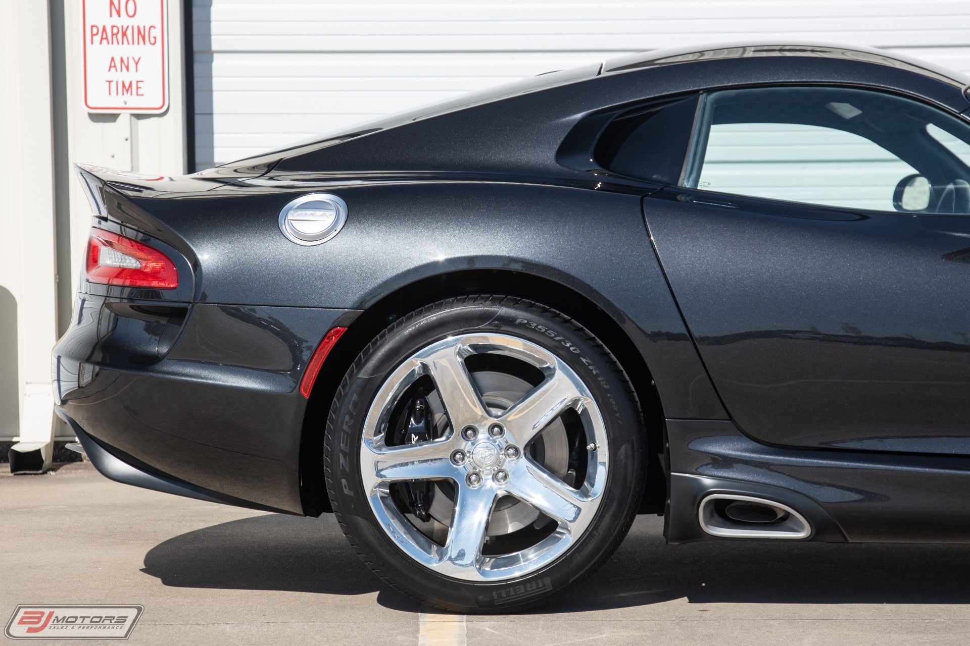 Used-2013-Dodge-Viper-SRT