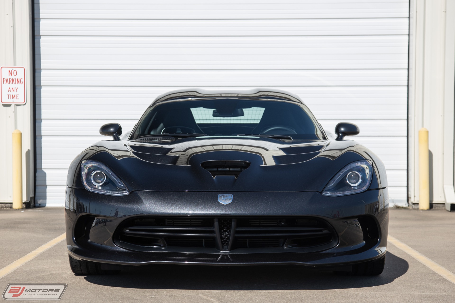 Used-2013-Dodge-Viper-SRT