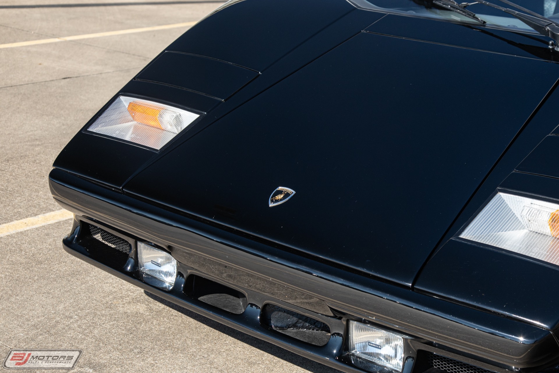 Used-1987-Lamborghini-Countach-LP5000-QV