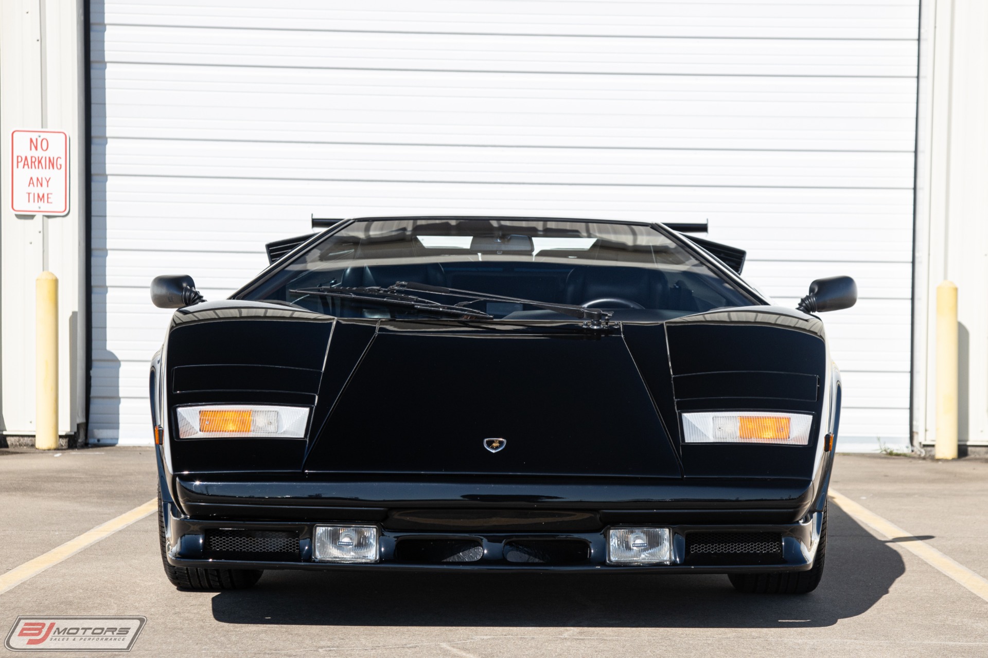 Used-1987-Lamborghini-Countach-LP5000-QV