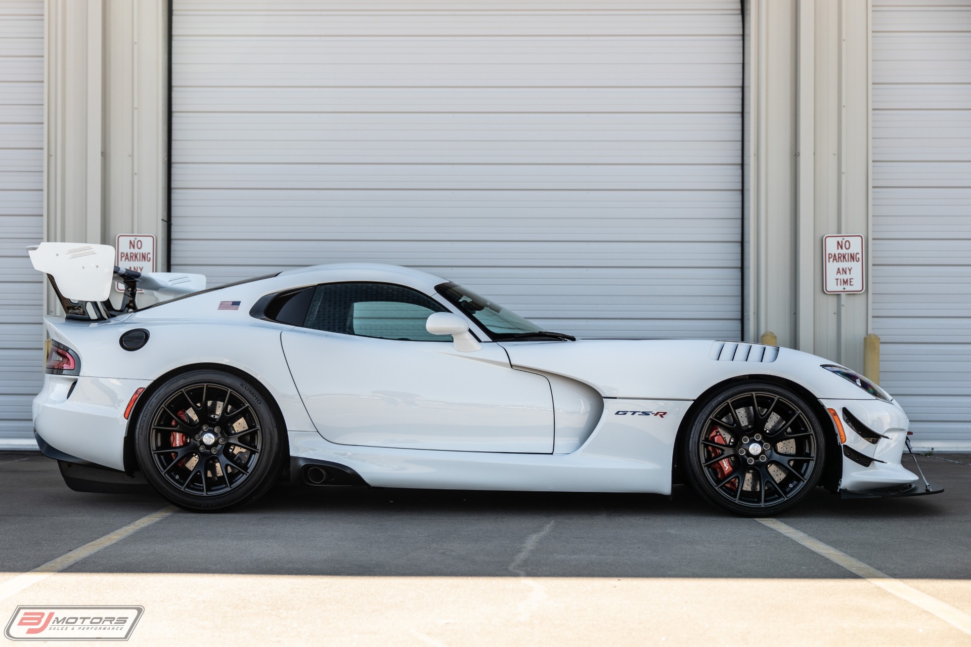 Used-2017-Dodge-Viper-GTS-R-Final-Edition