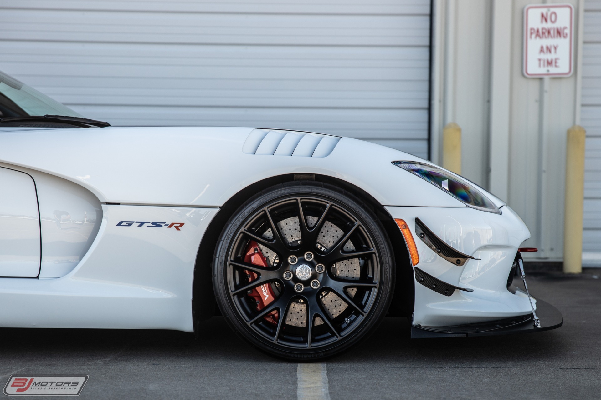 Used-2017-Dodge-Viper-GTS-R-Final-Edition