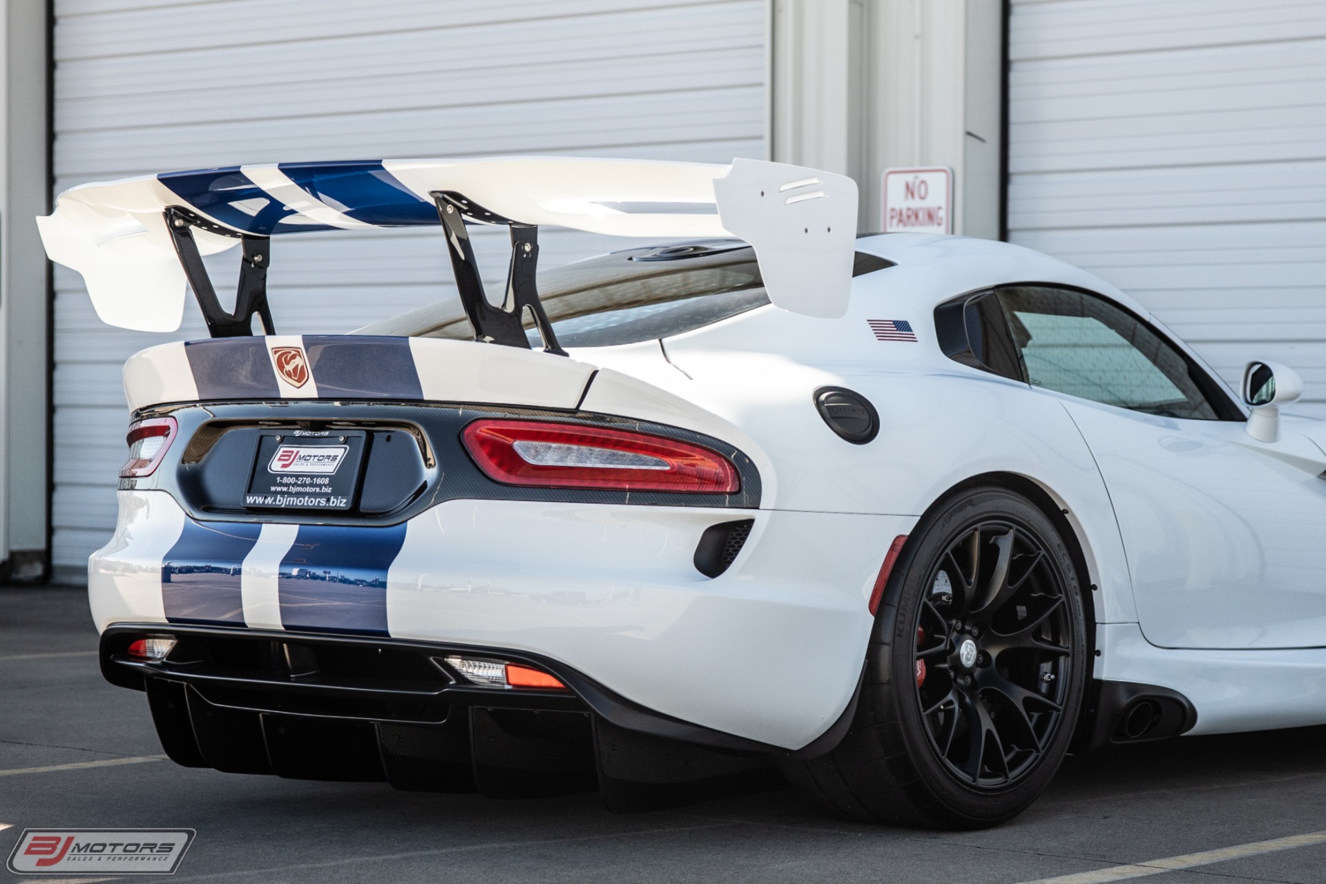 Used-2017-Dodge-Viper-GTS-R-Final-Edition