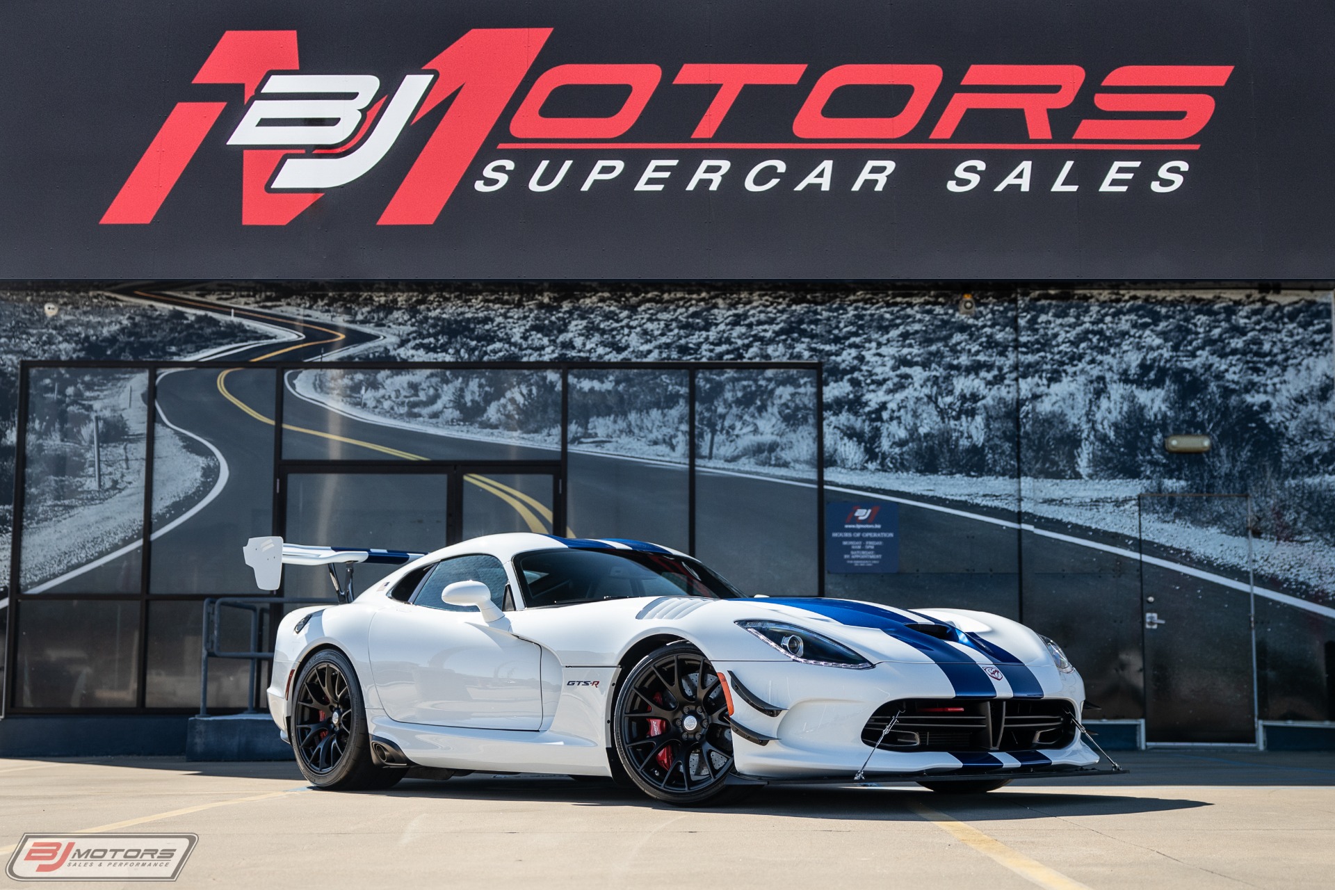 Used-2017-Dodge-Viper-GTS-R-Final-Edition