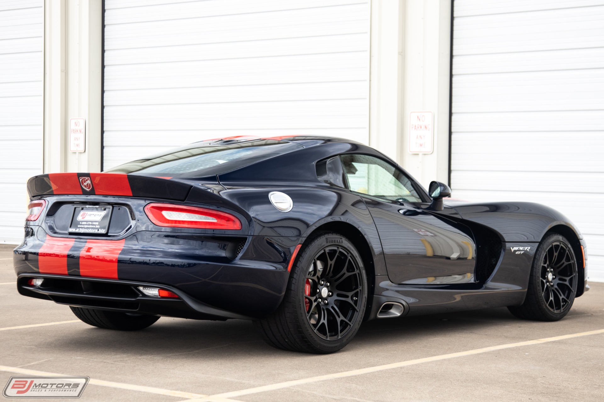 Used-2016-Dodge-Viper-GT