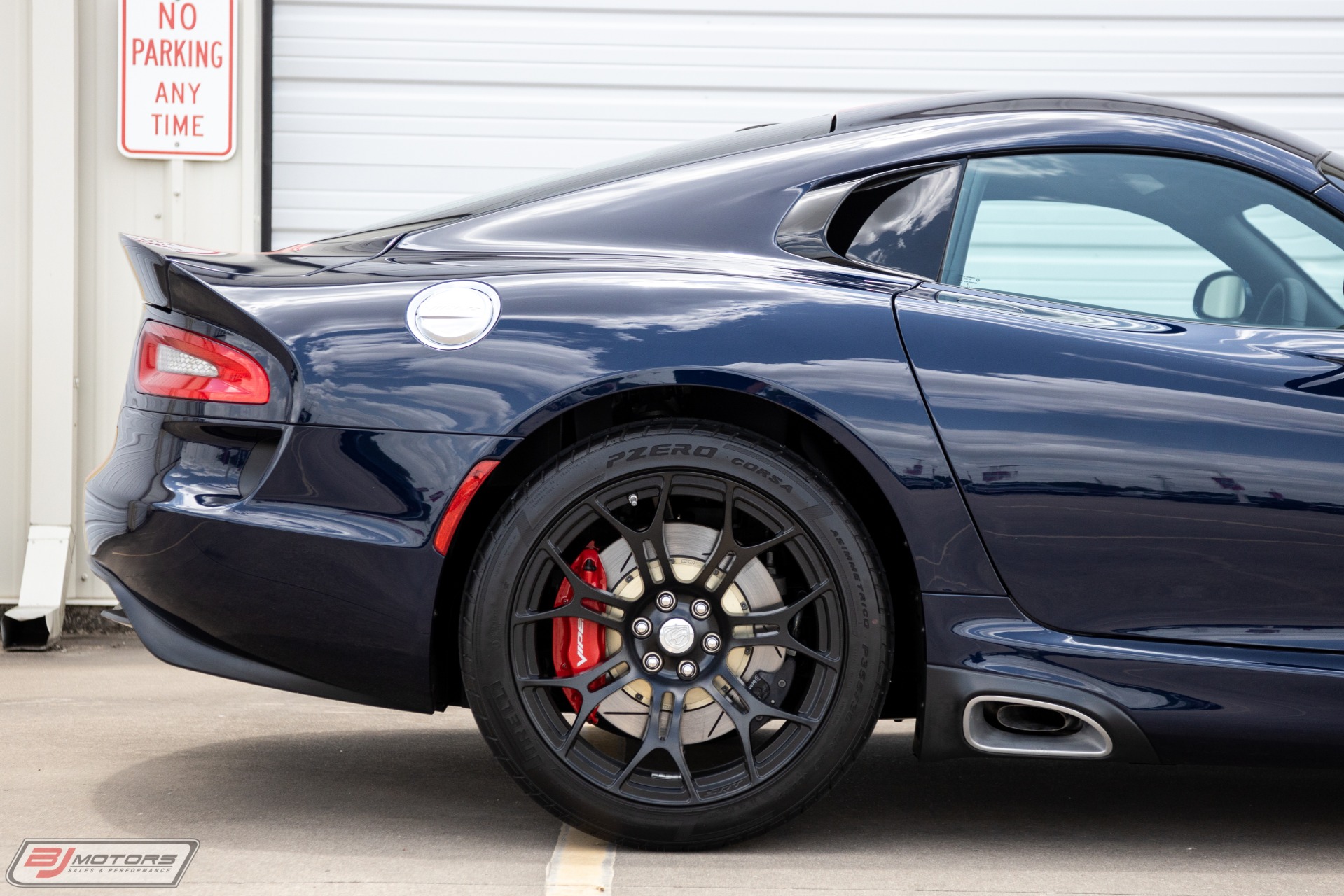 Used-2016-Dodge-Viper-GT