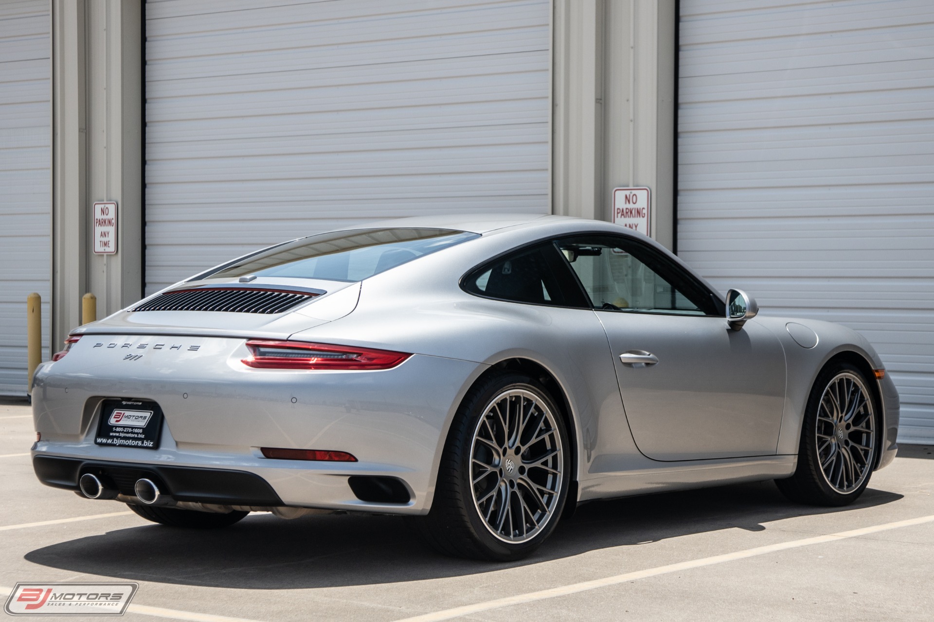 Used-2017-Porsche-911-Carrera