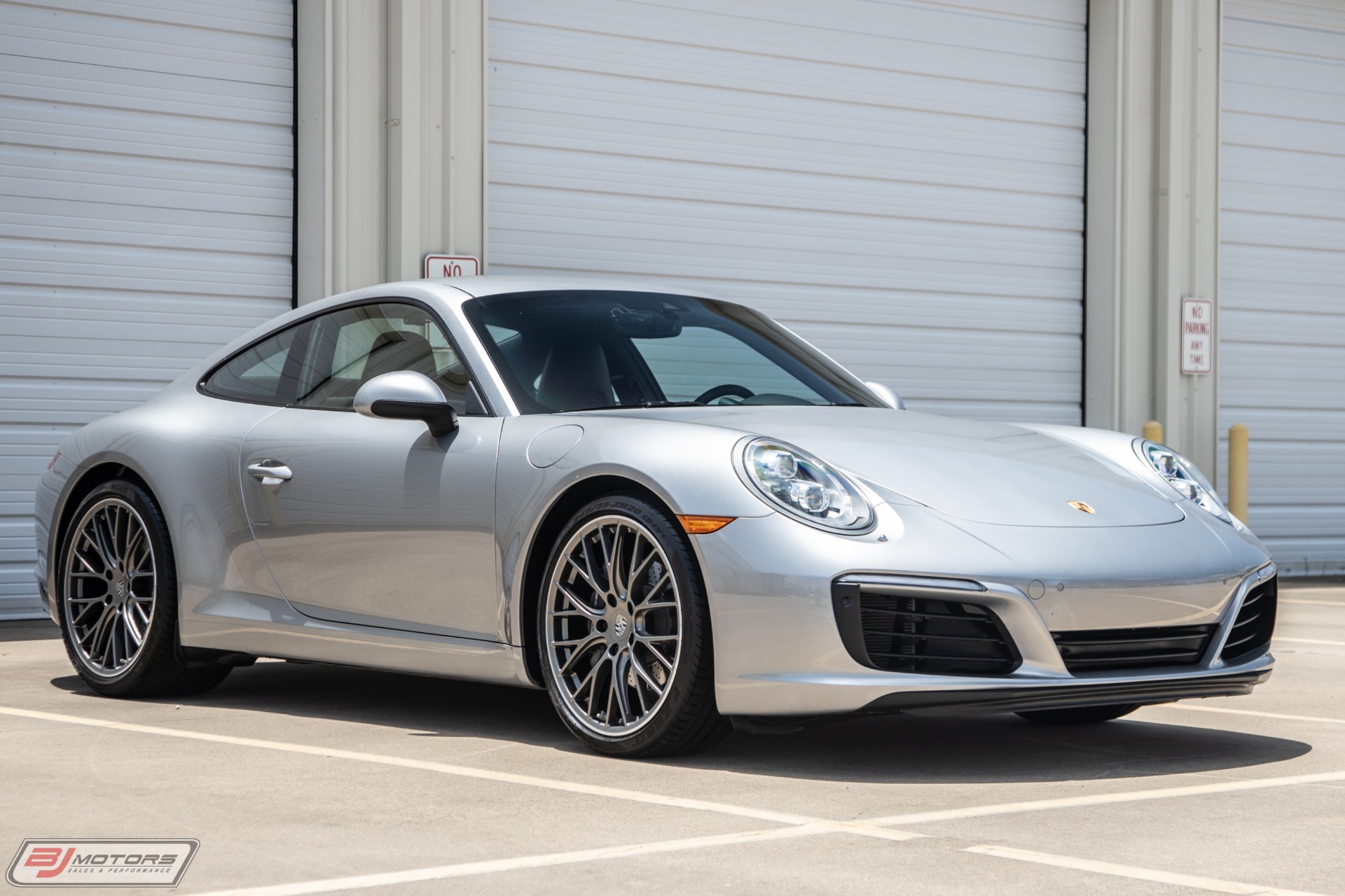 Used-2017-Porsche-911-Carrera