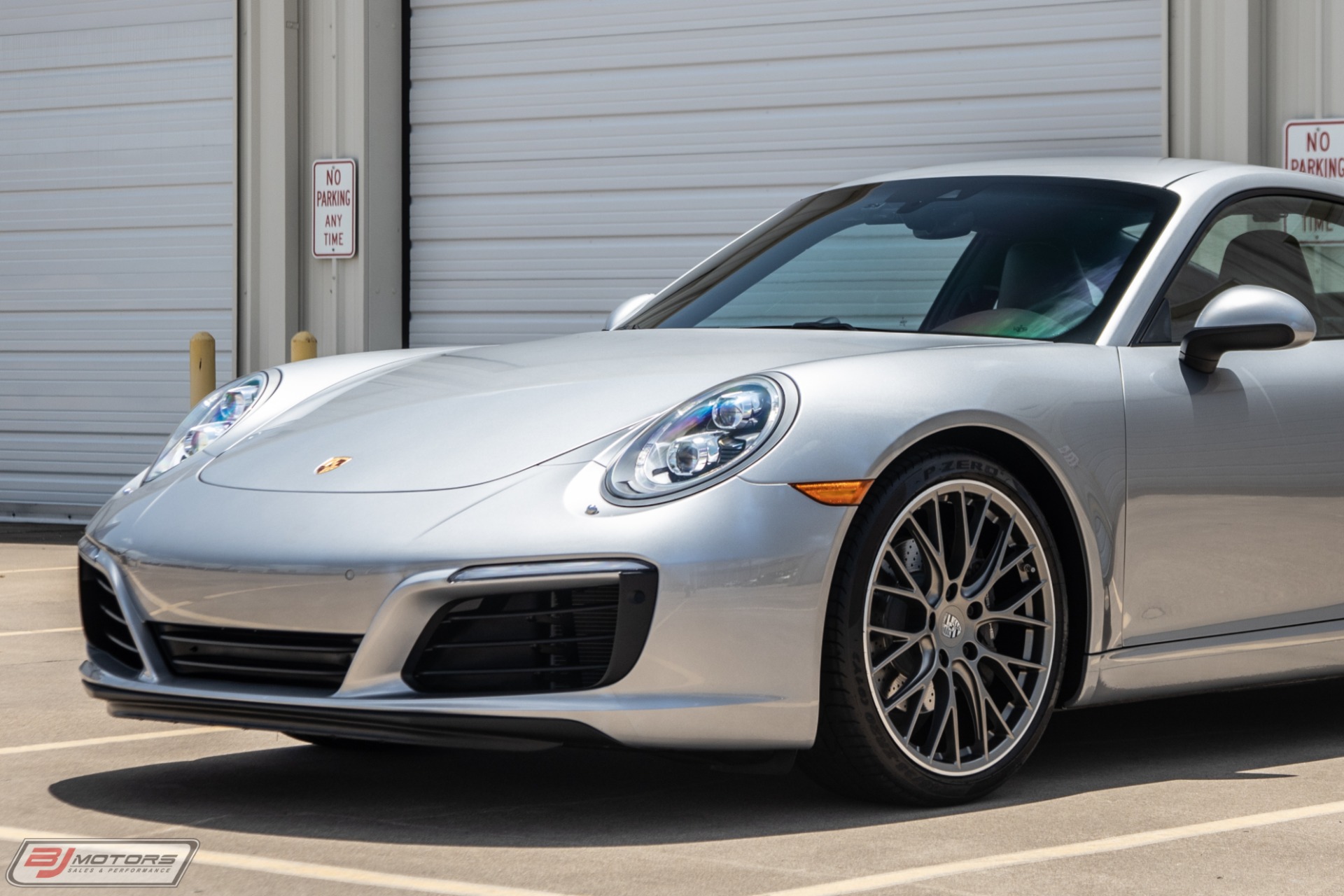 Used-2017-Porsche-911-Carrera