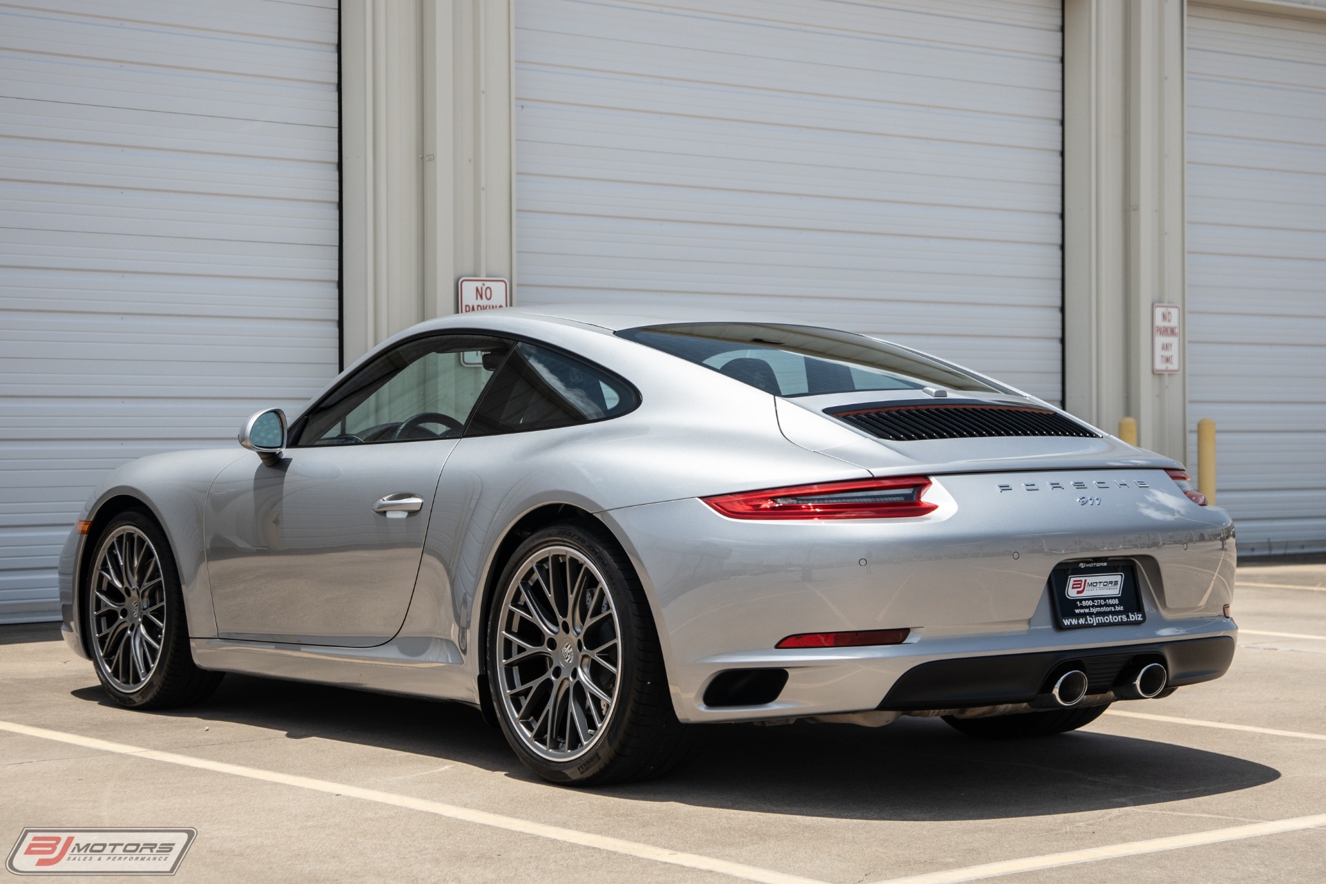 Used-2017-Porsche-911-Carrera