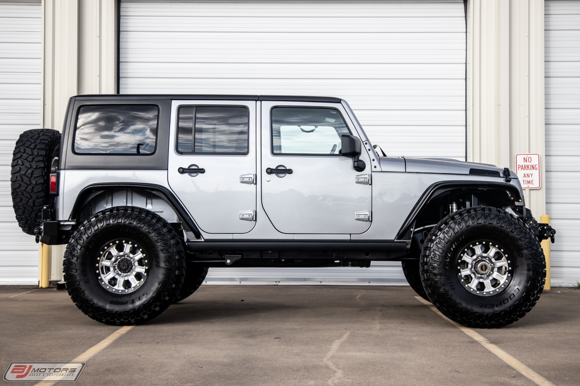 Used-2015-Jeep-Wrangler-Unlimited-Rubicon-LS7-Conversion