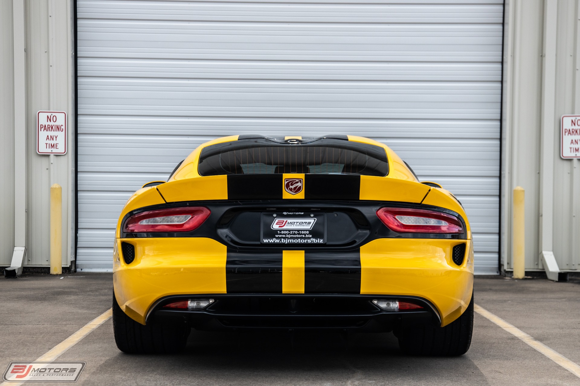 Used-2013-Dodge-Viper-GTS