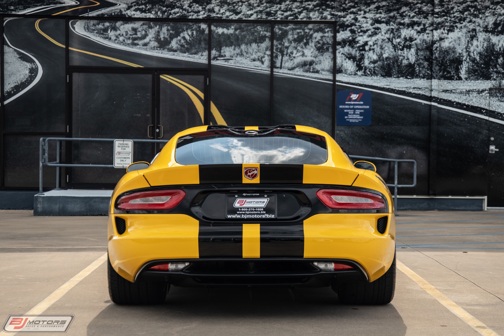 Used-2013-Dodge-Viper-GTS