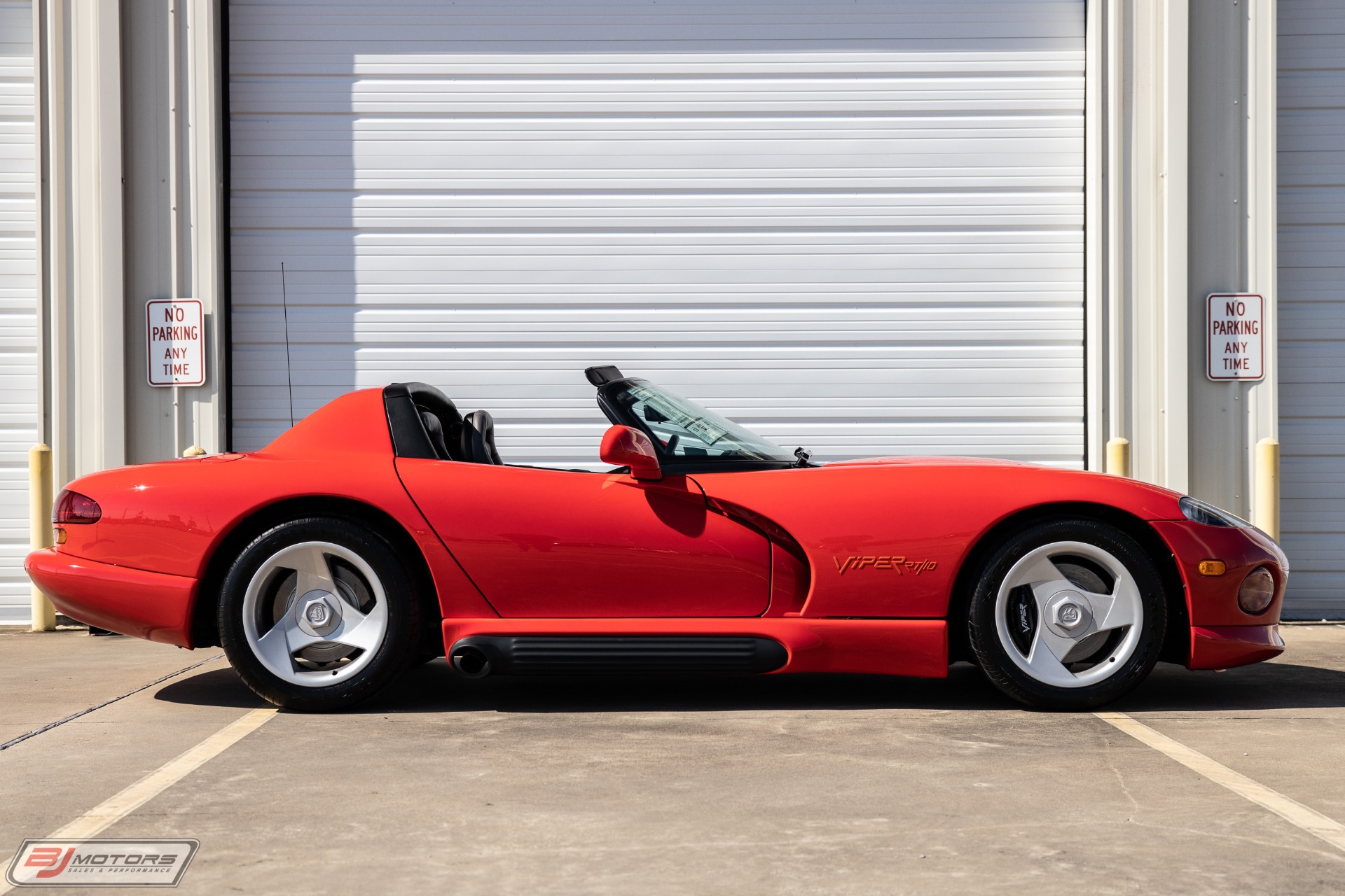 Used-1992-Dodge-Viper-RT/10-with-83-miles