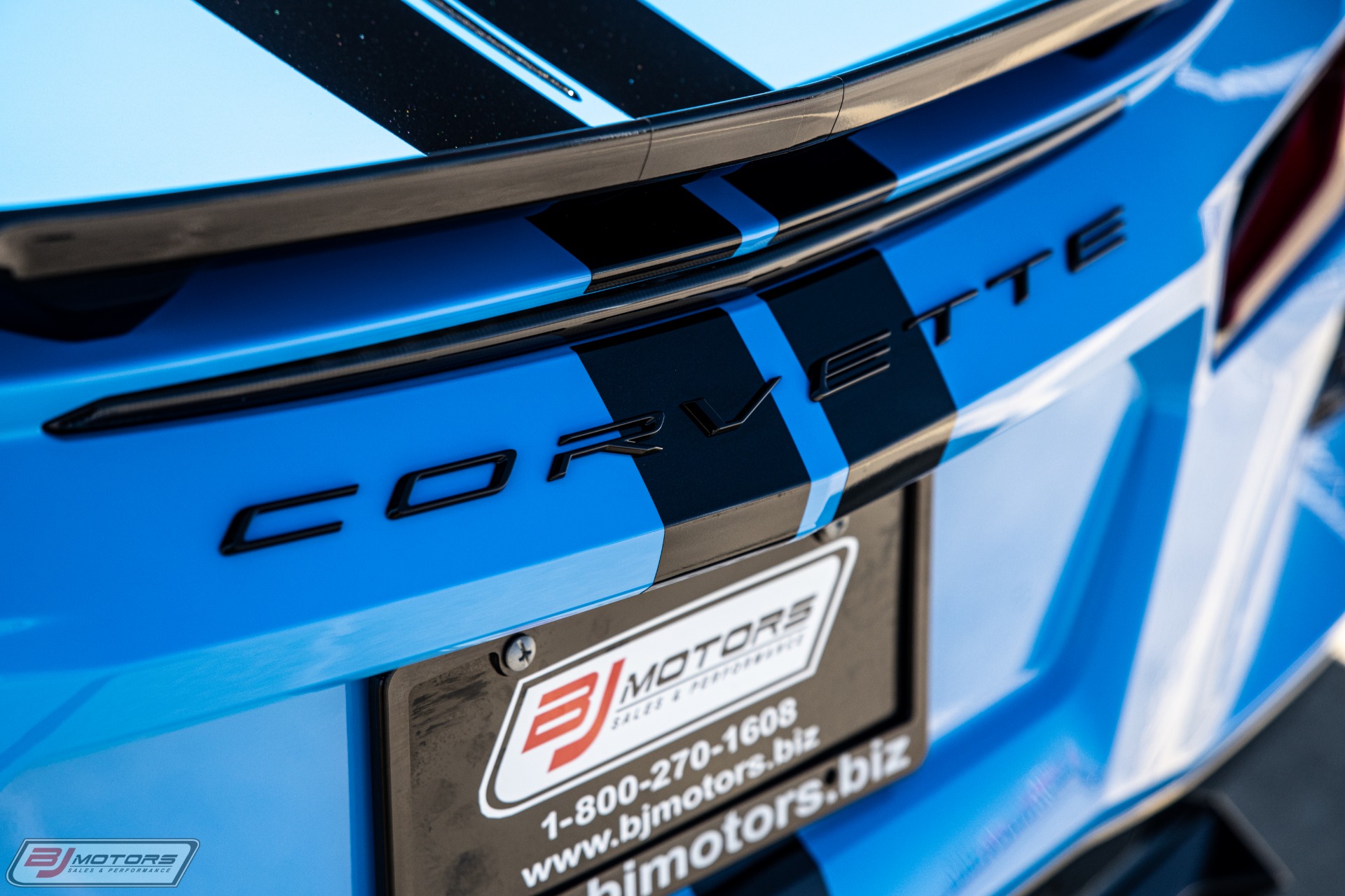 New-2020-Chevrolet-Corvette-Stingray-with-3-miles