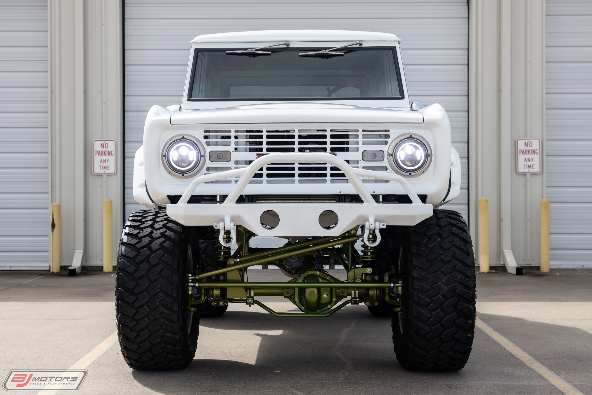 Used-1973-Ford-Bronco-Custom-Resto-Mod