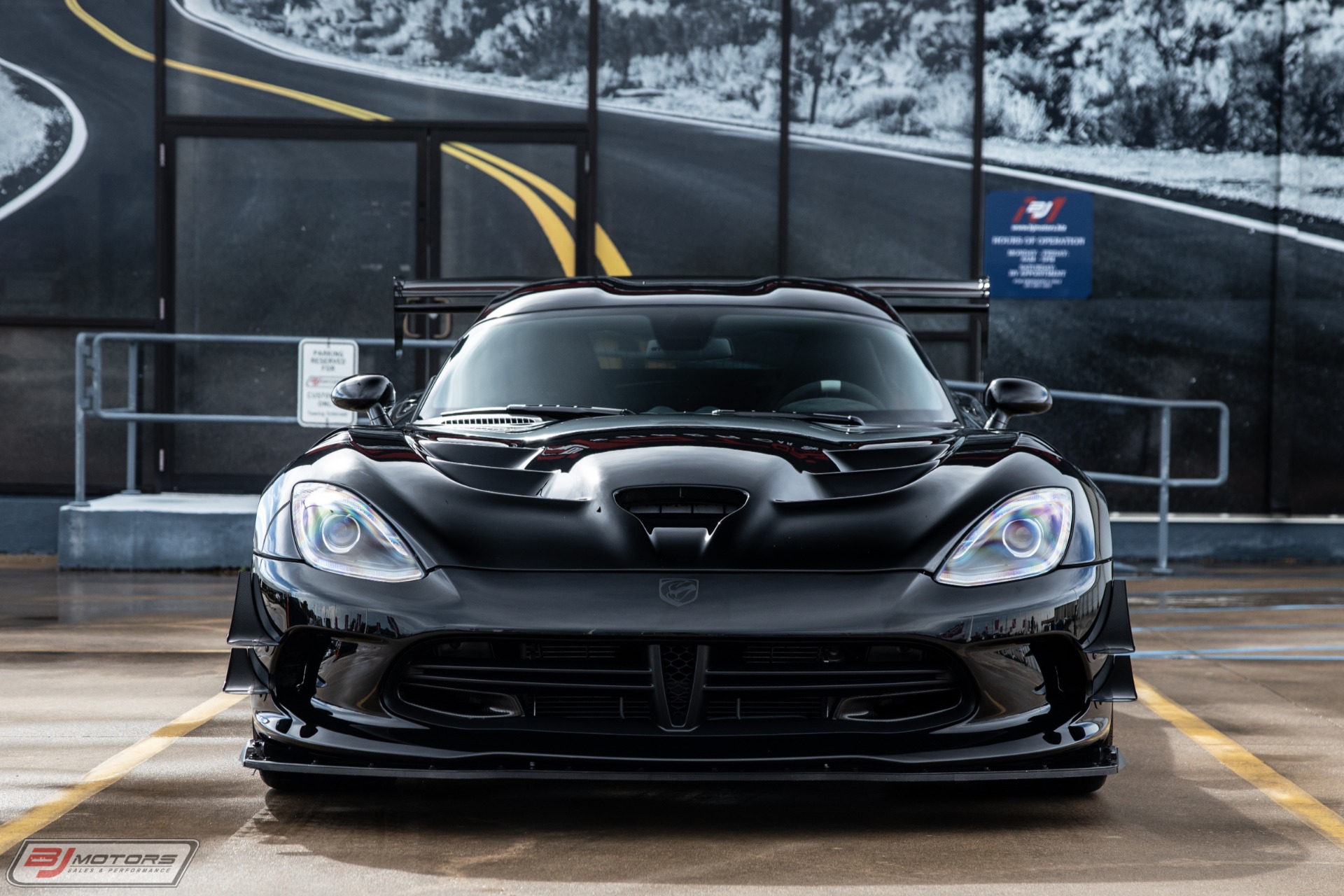 Used-2016-Dodge-Viper-ACR-Extreme