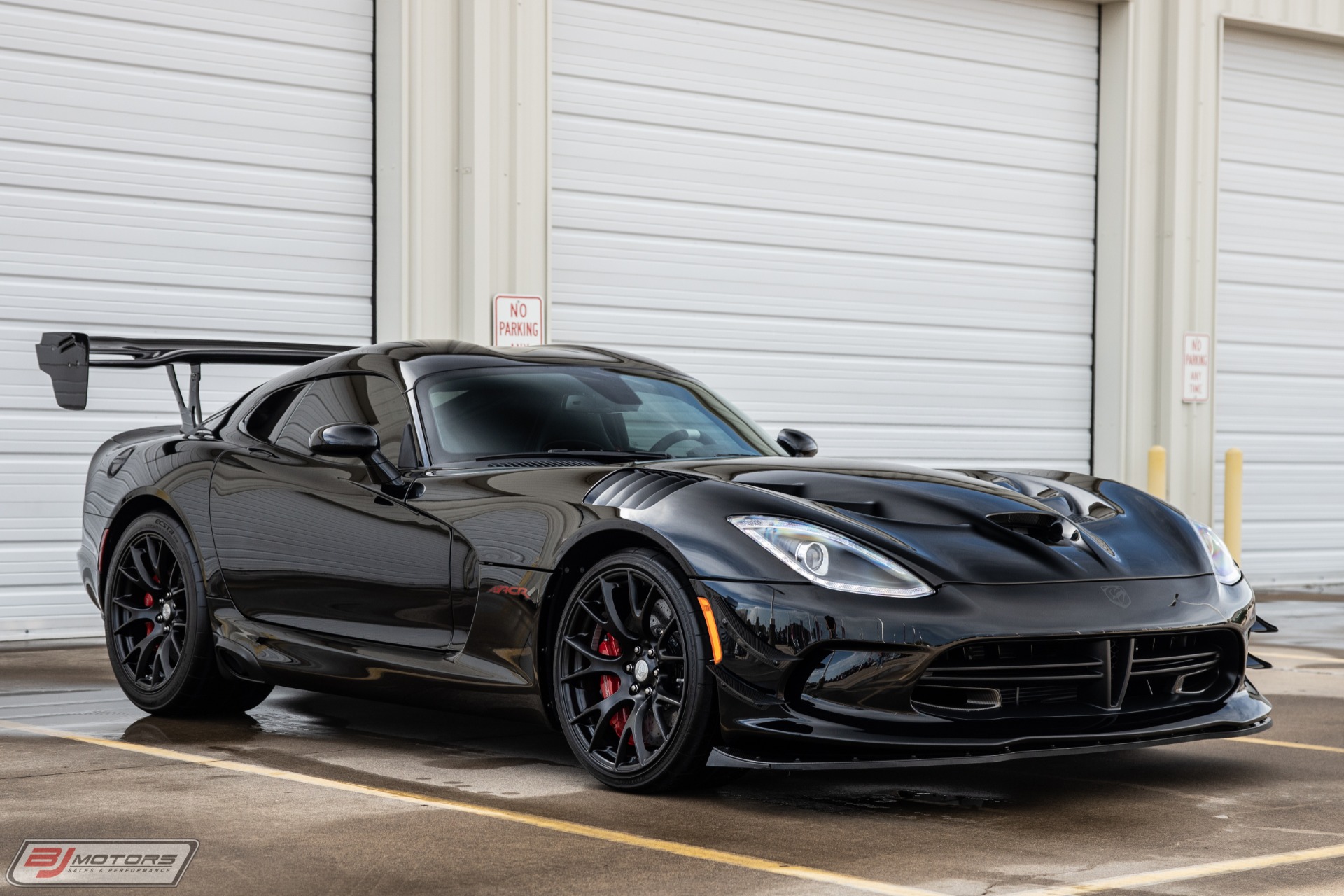 Used-2016-Dodge-Viper-ACR-Extreme