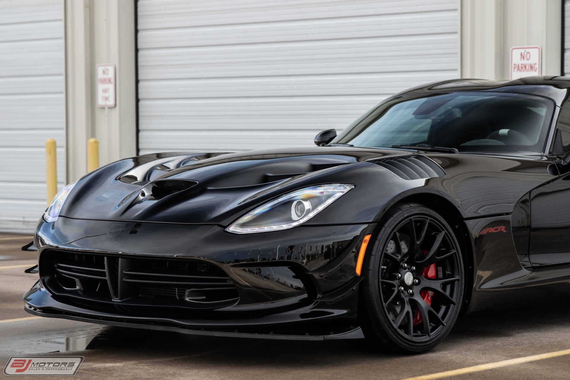 Used-2016-Dodge-Viper-ACR-Extreme