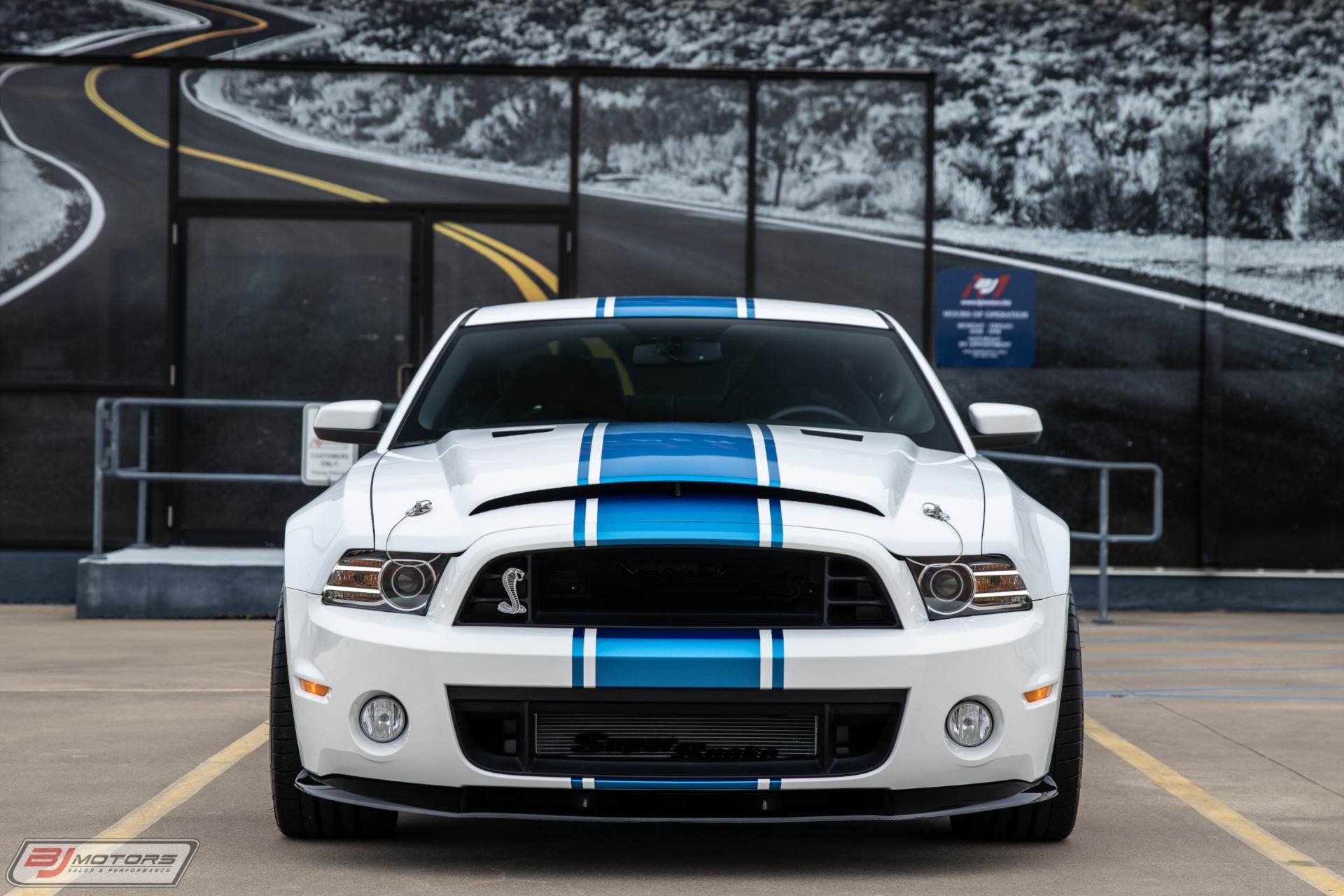 Used-2013-Ford-Mustang-Shelby-GT500-Super-Snake