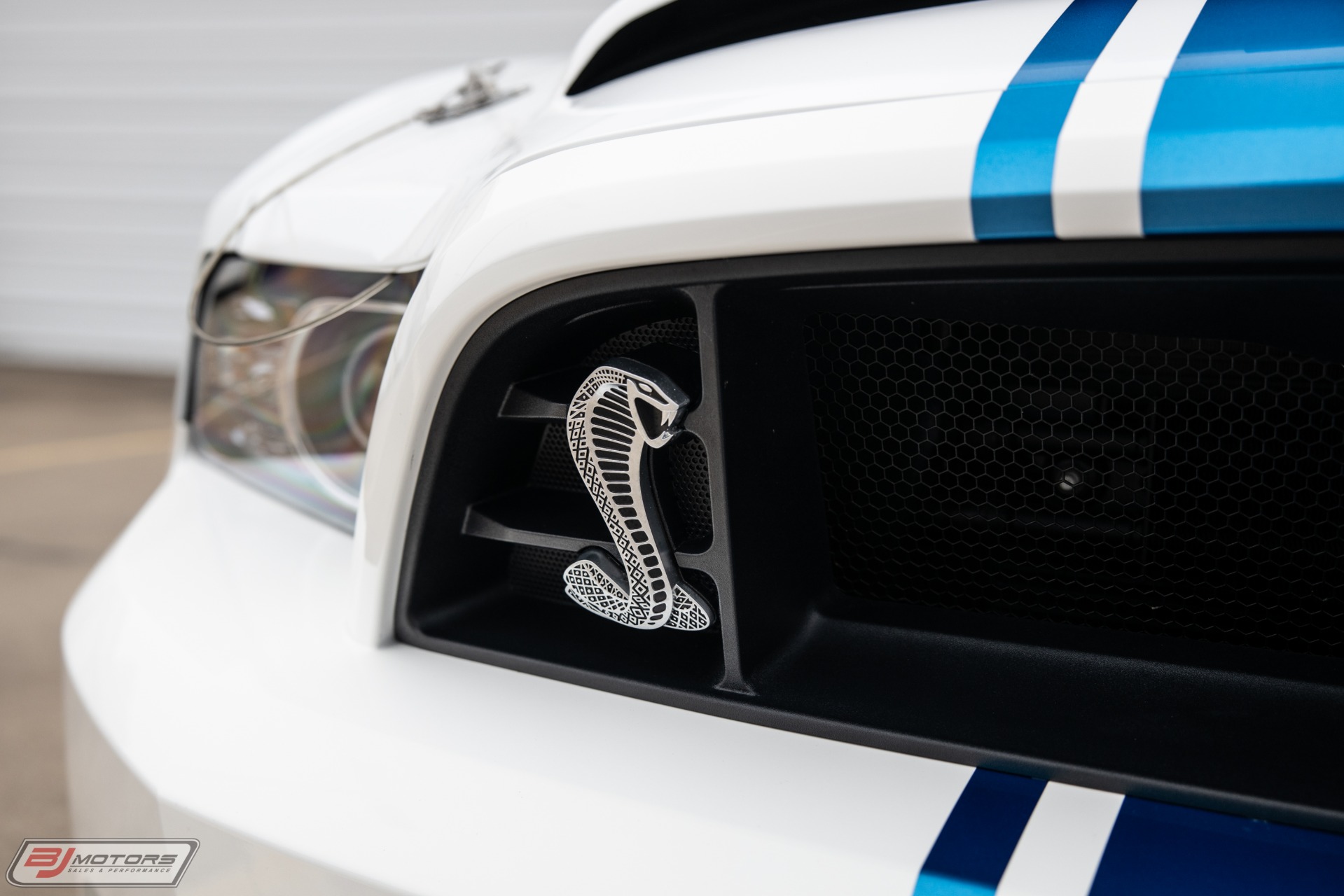 Used-2013-Ford-Mustang-Shelby-GT500-Super-Snake