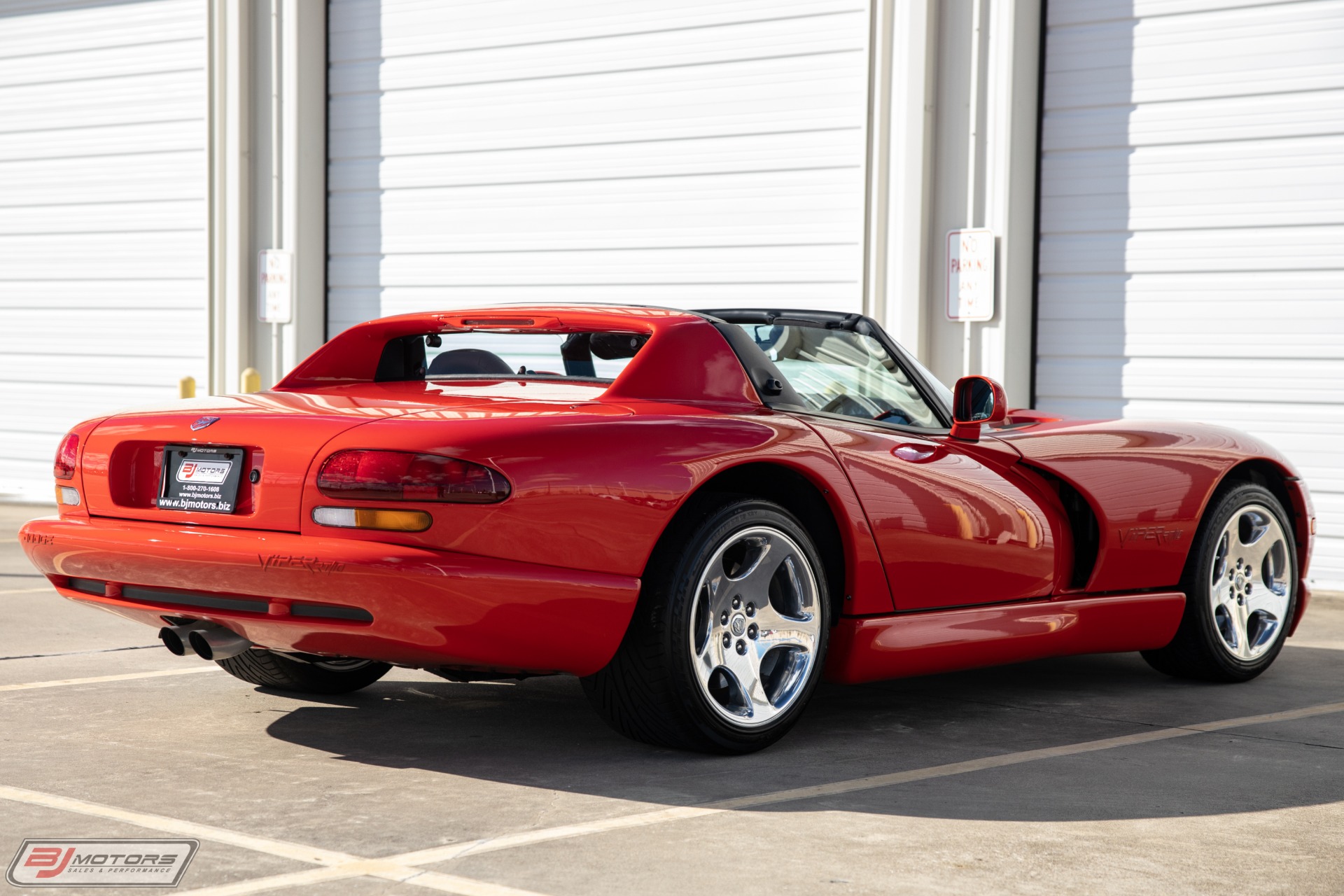 Used-2000-Dodge-Viper-RT/10