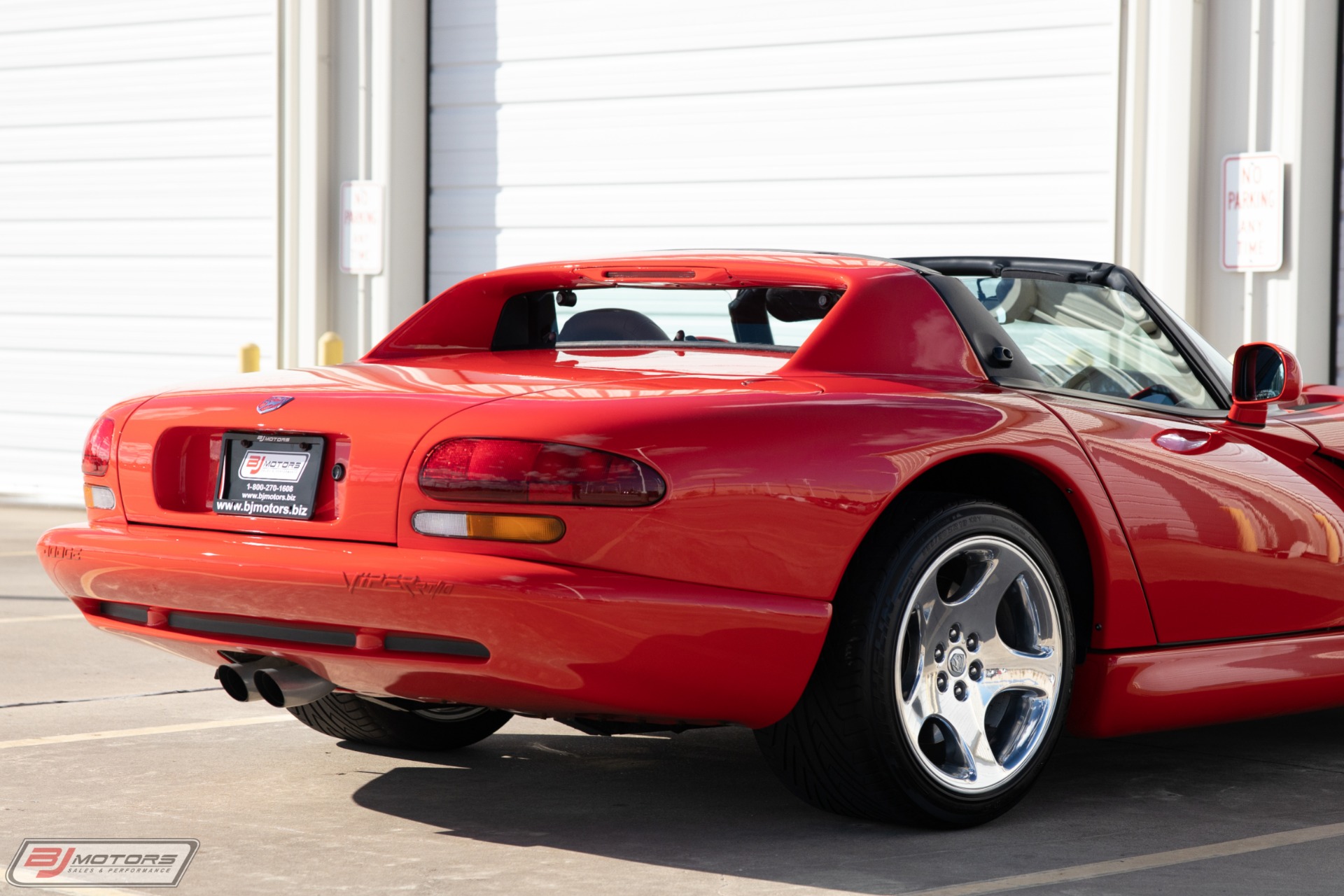 Used-2000-Dodge-Viper-RT/10