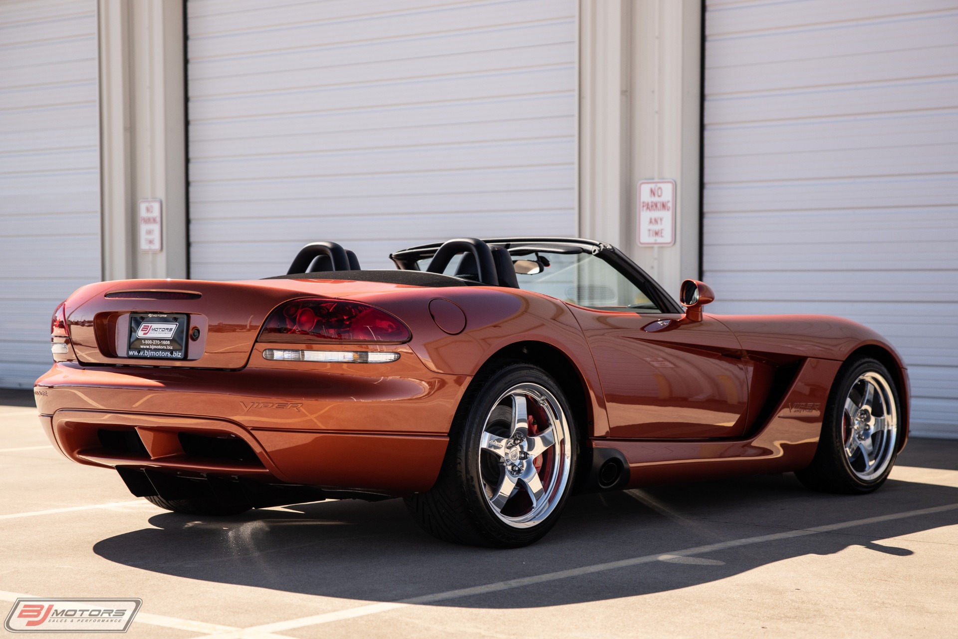 Used-2005-Dodge-Viper-Copperhead-Edition