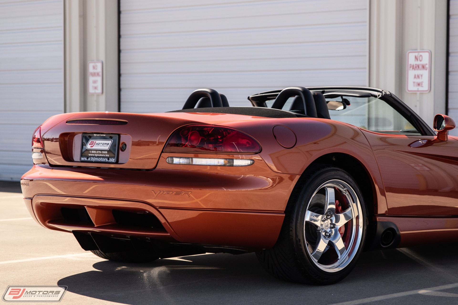 Used-2005-Dodge-Viper-Copperhead-Edition