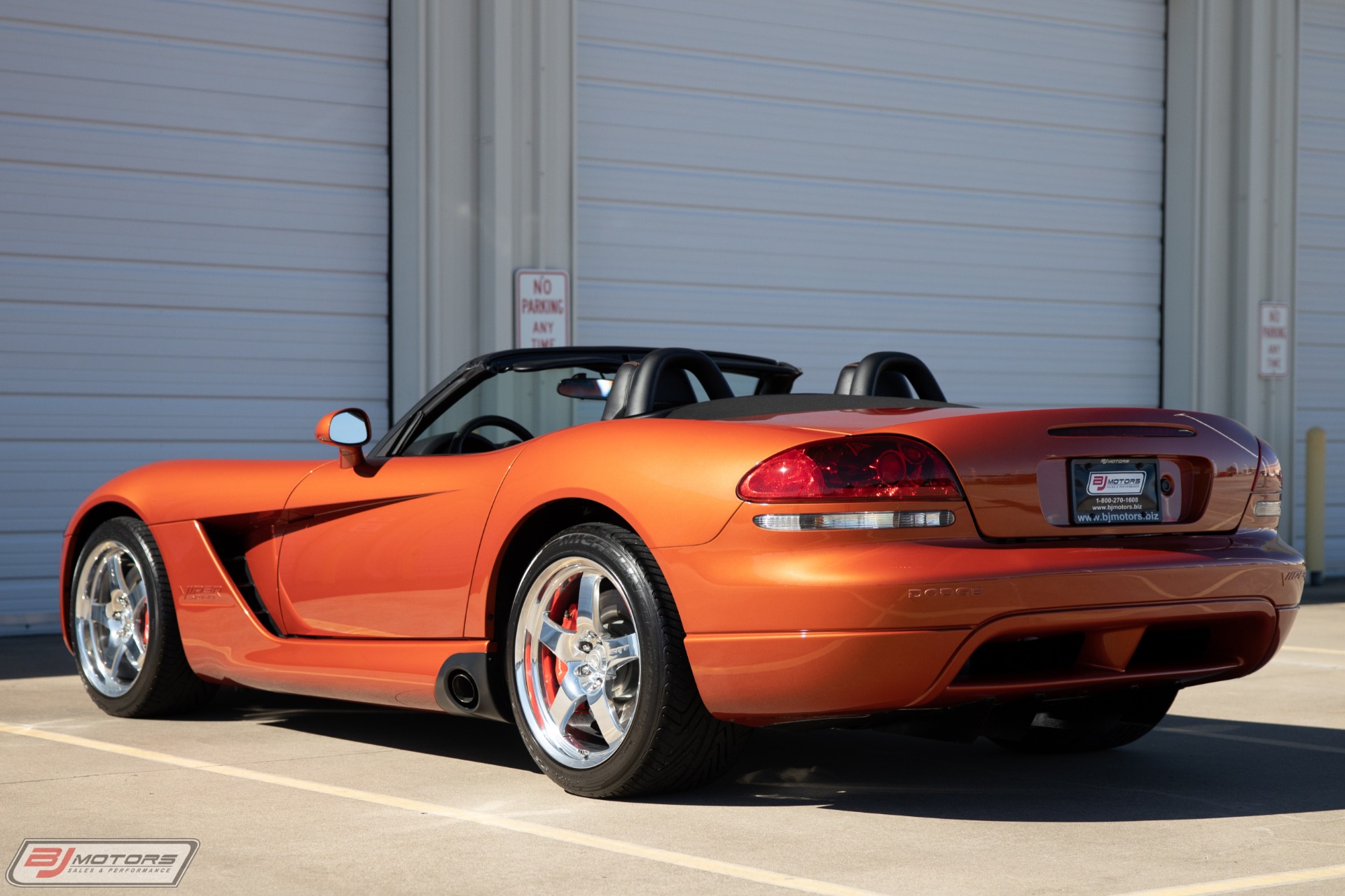 Used-2005-Dodge-Viper-Copperhead-Edition