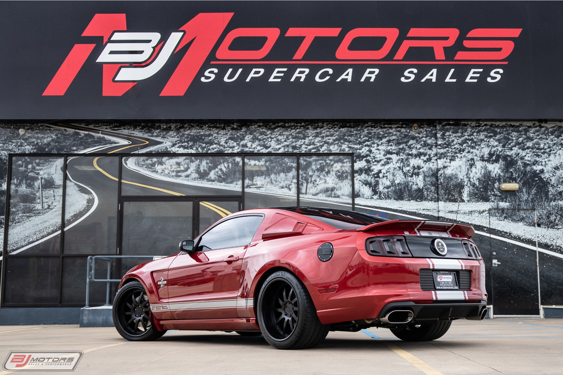 Used-2013-Ford-Shelby-GT500-Super-Snake