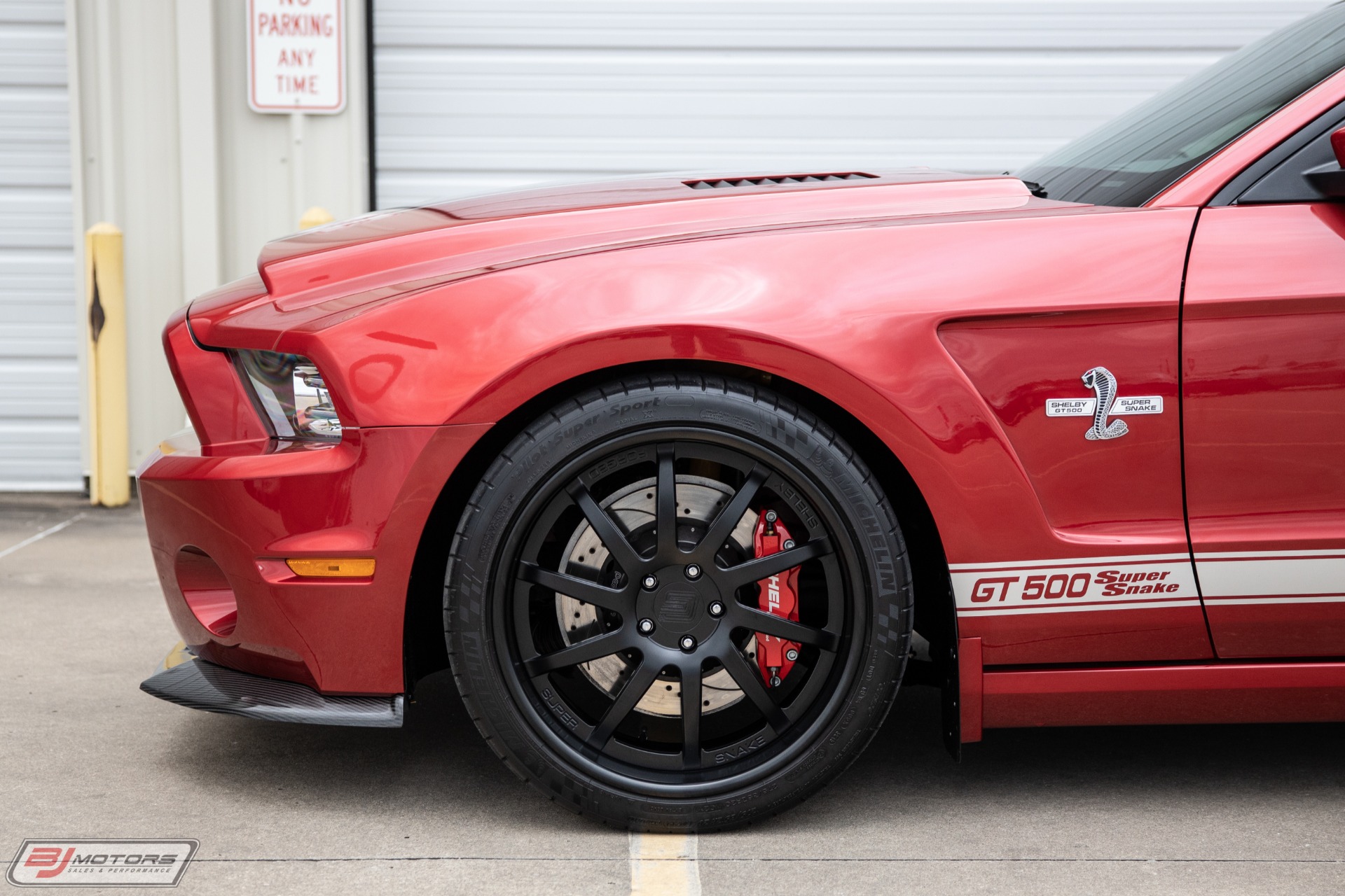 Used-2013-Ford-Shelby-GT500-Super-Snake