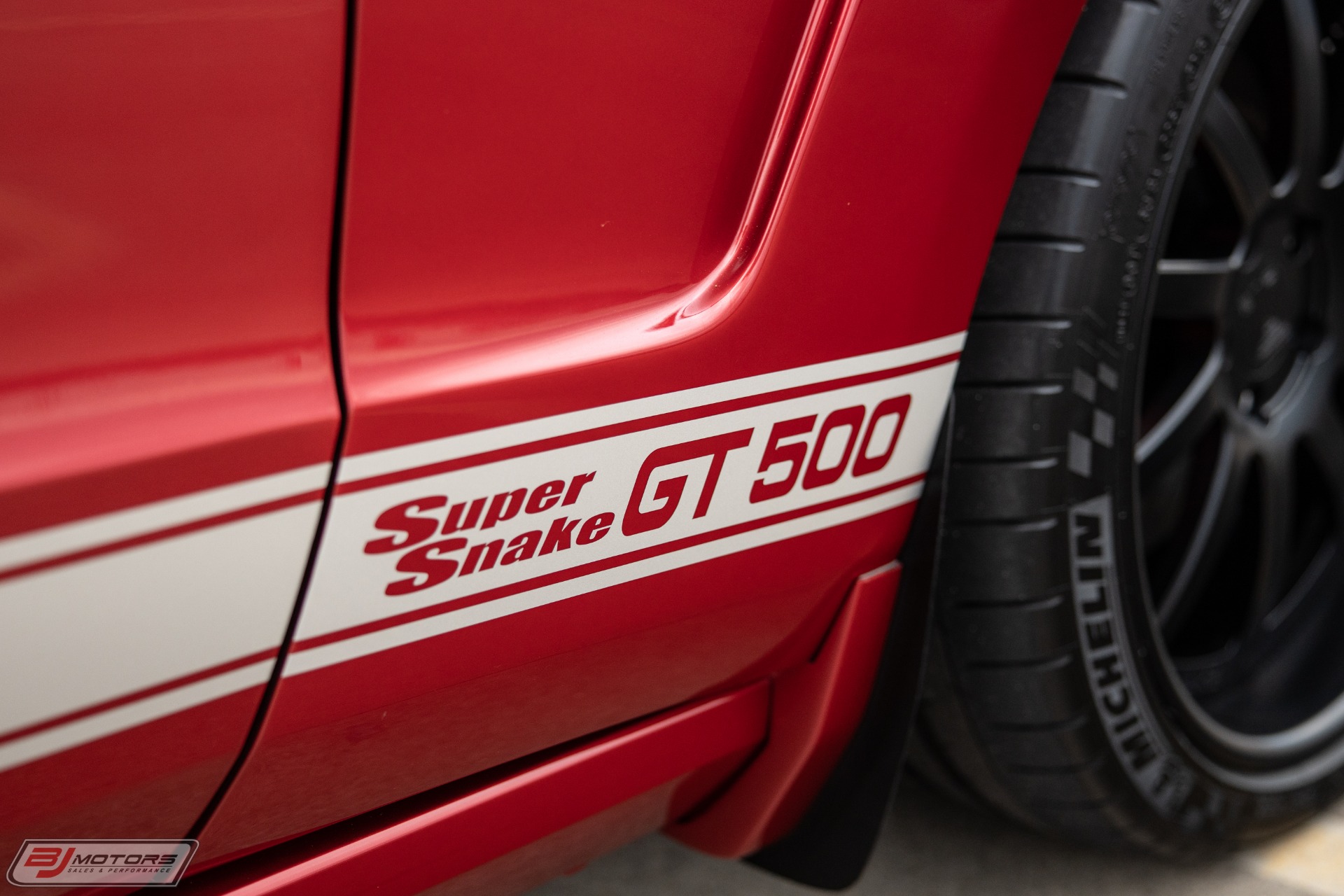 Used-2013-Ford-Shelby-GT500-Super-Snake