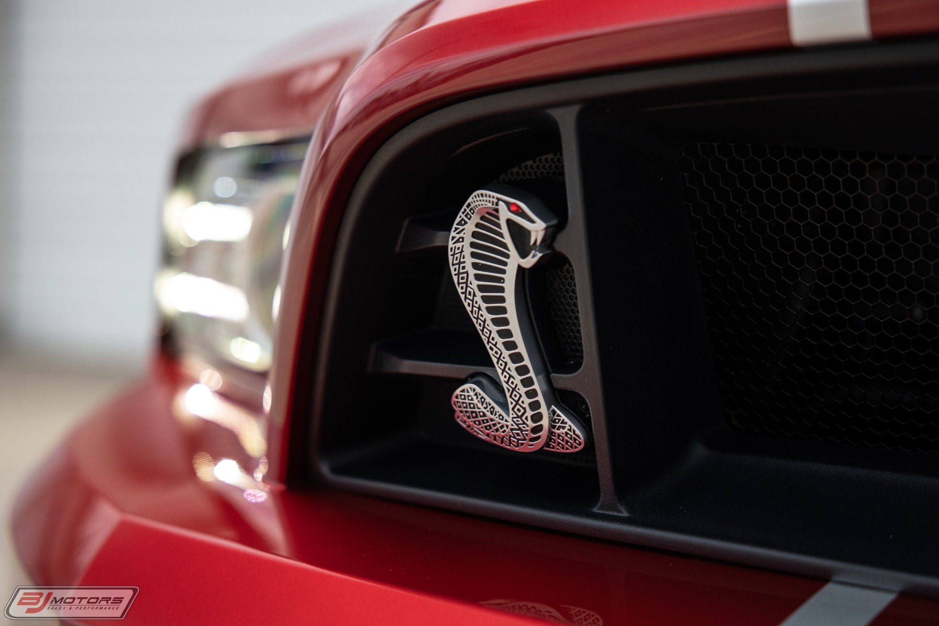 Used-2013-Ford-Shelby-GT500-Super-Snake