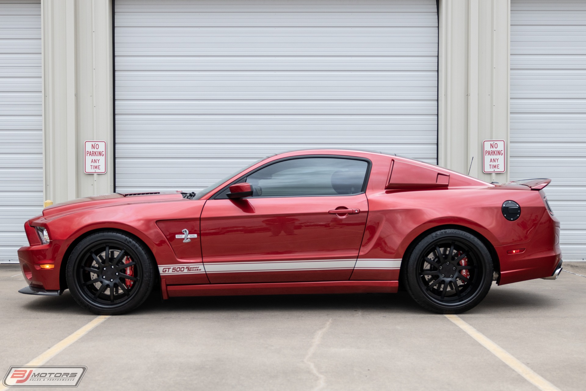 Used-2013-Ford-Shelby-GT500-Super-Snake