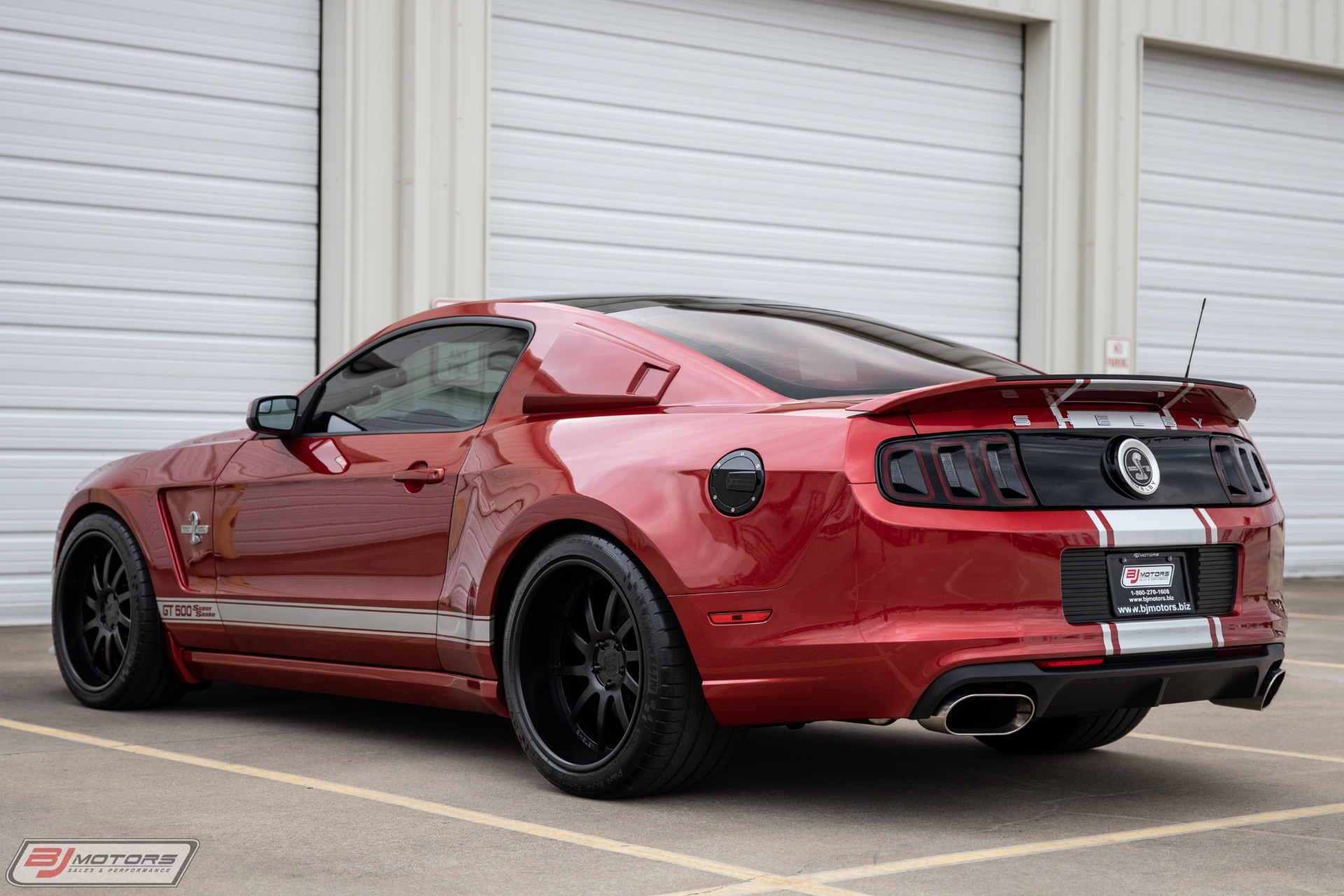 Used-2013-Ford-Shelby-GT500-Super-Snake