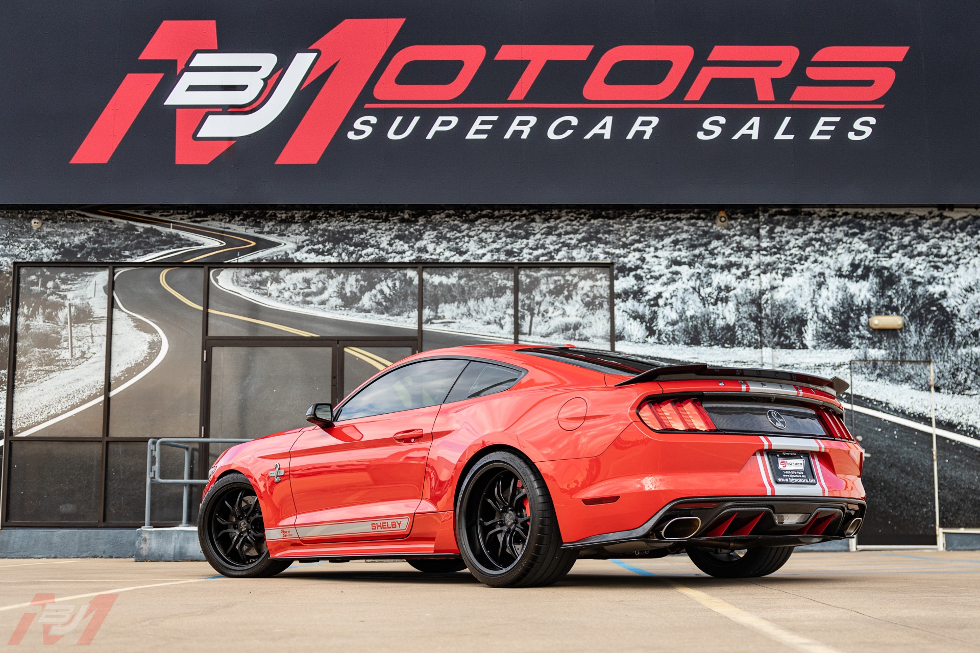 Used-2015-Ford-Mustang-Shelby-Super-Snake